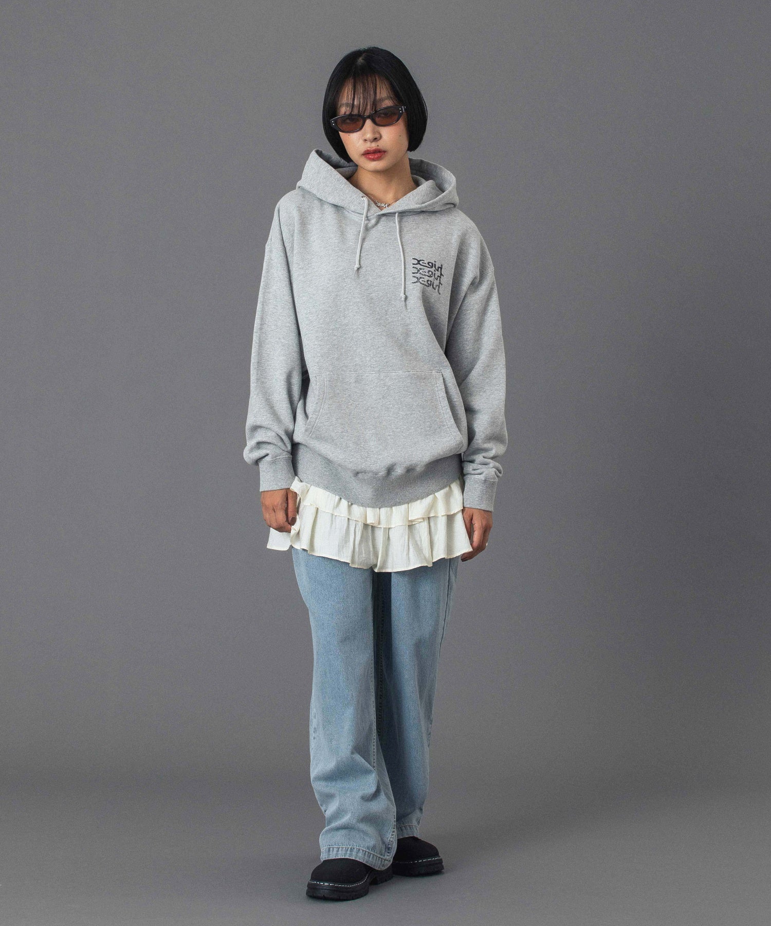 GEOMETRIC MILLS LOGO SWEAT HOODIE