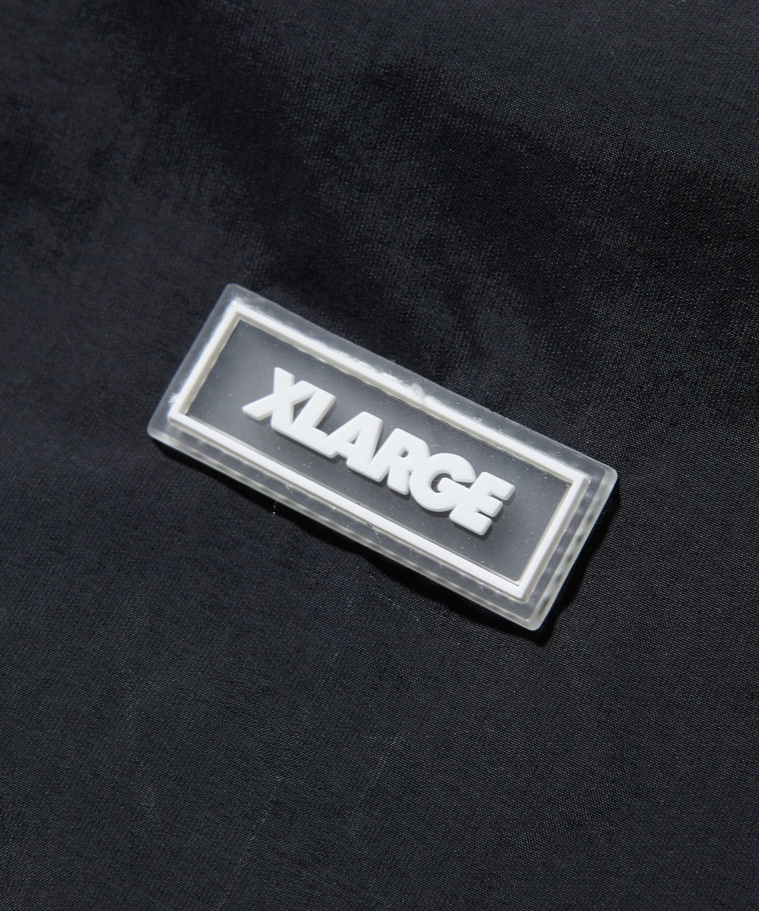 LIGHTWEIGHT HOODED JACKET