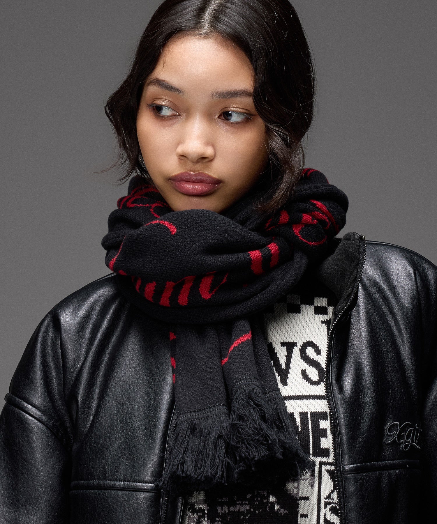 MIXED FONT LOGO KNIT SCARF