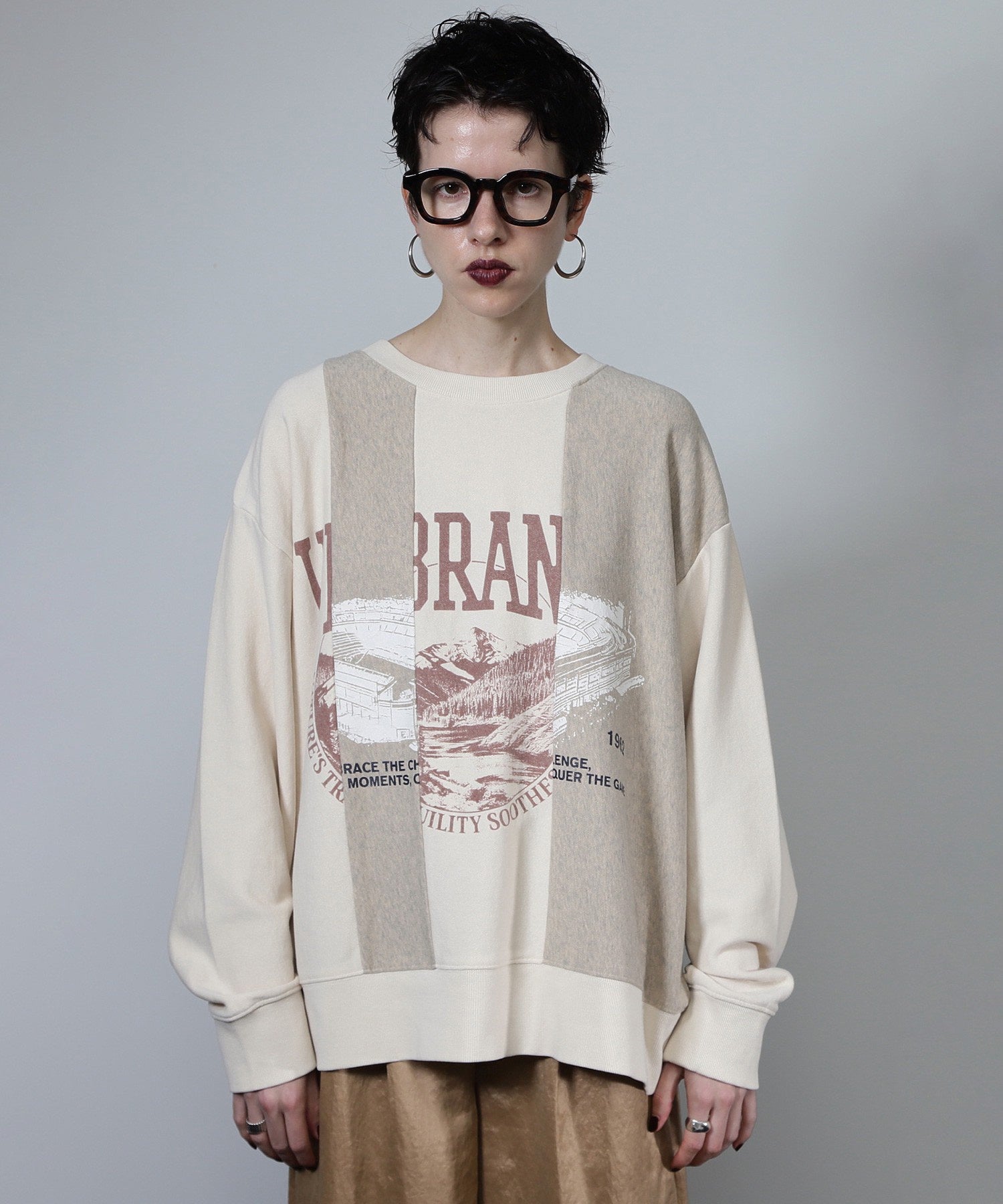 ヴィンテージロゴリメイクライクトップス