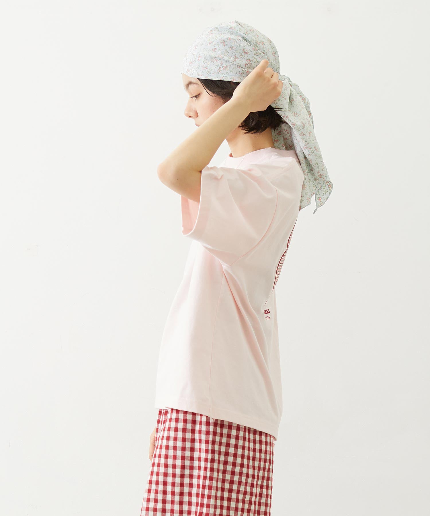 CUT OUT LOGO GINGHAM FLOWER WIDE S/S TEE