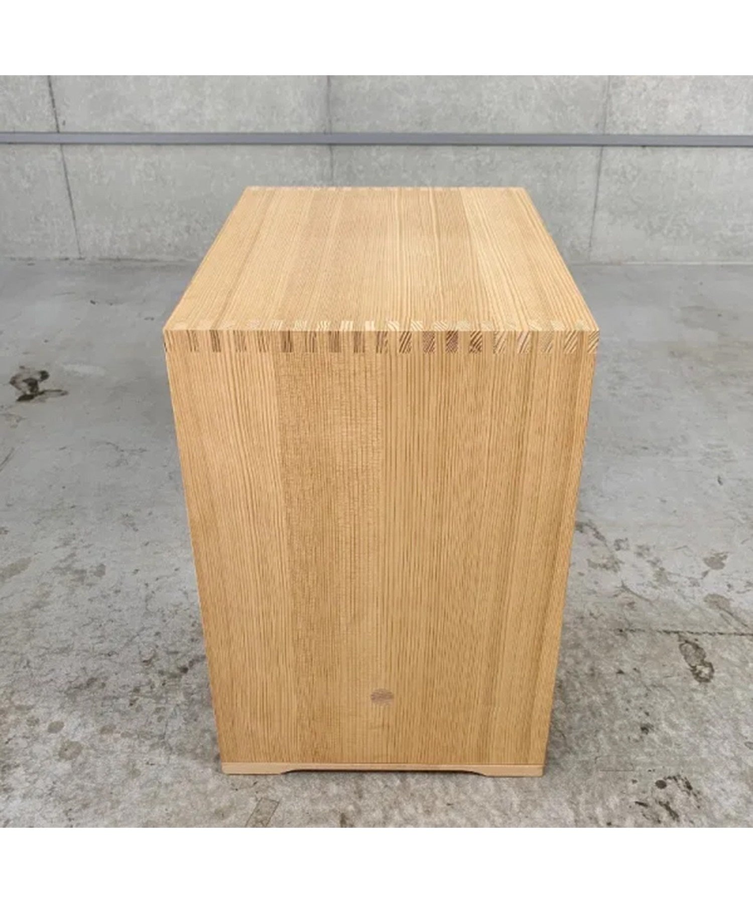 Ulm Stool