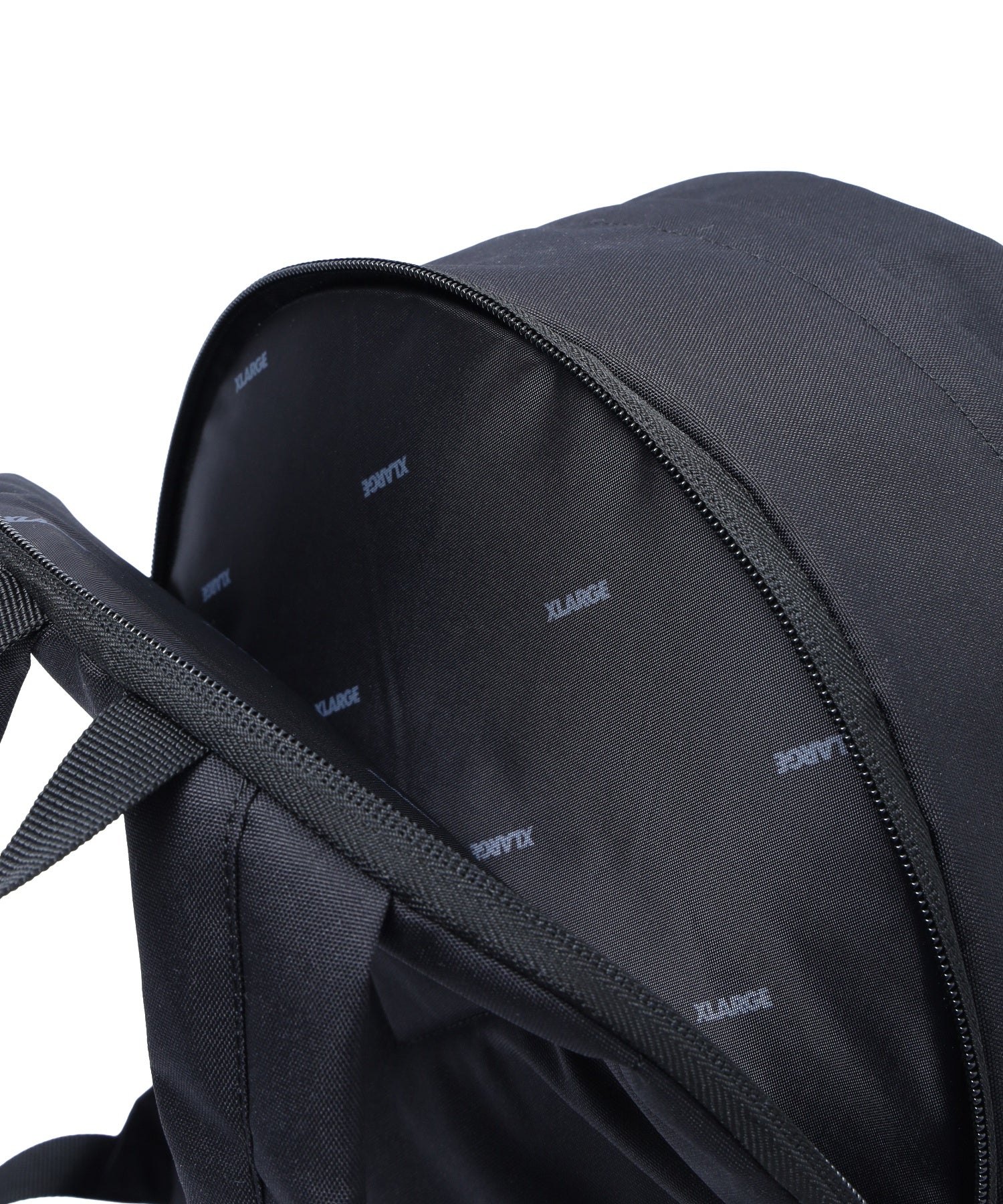 DOUBLE POCKET DAYPACK