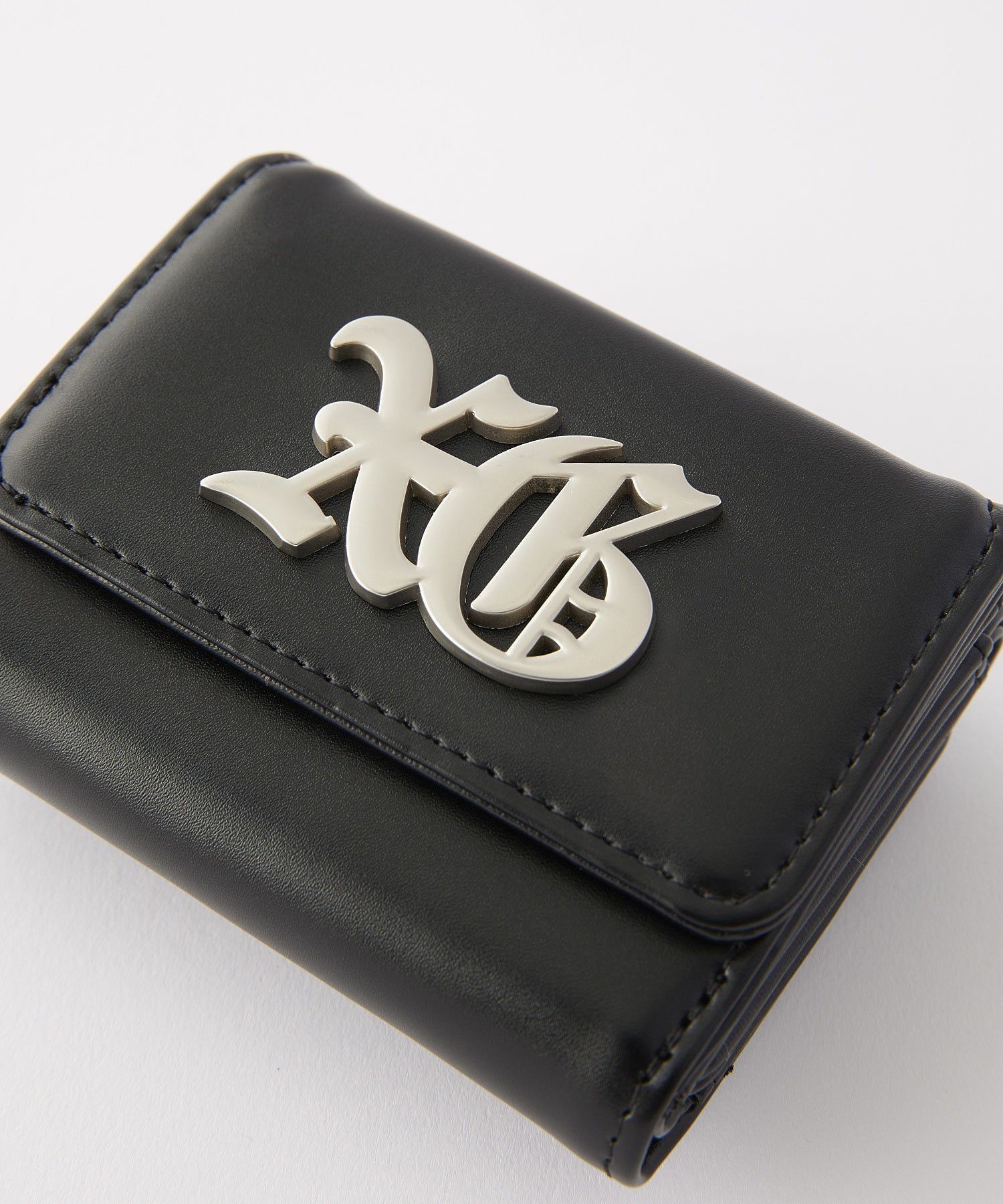 OLD ENGLISH LOGO BUCKLE FAUX LEATHER MINI WALLET