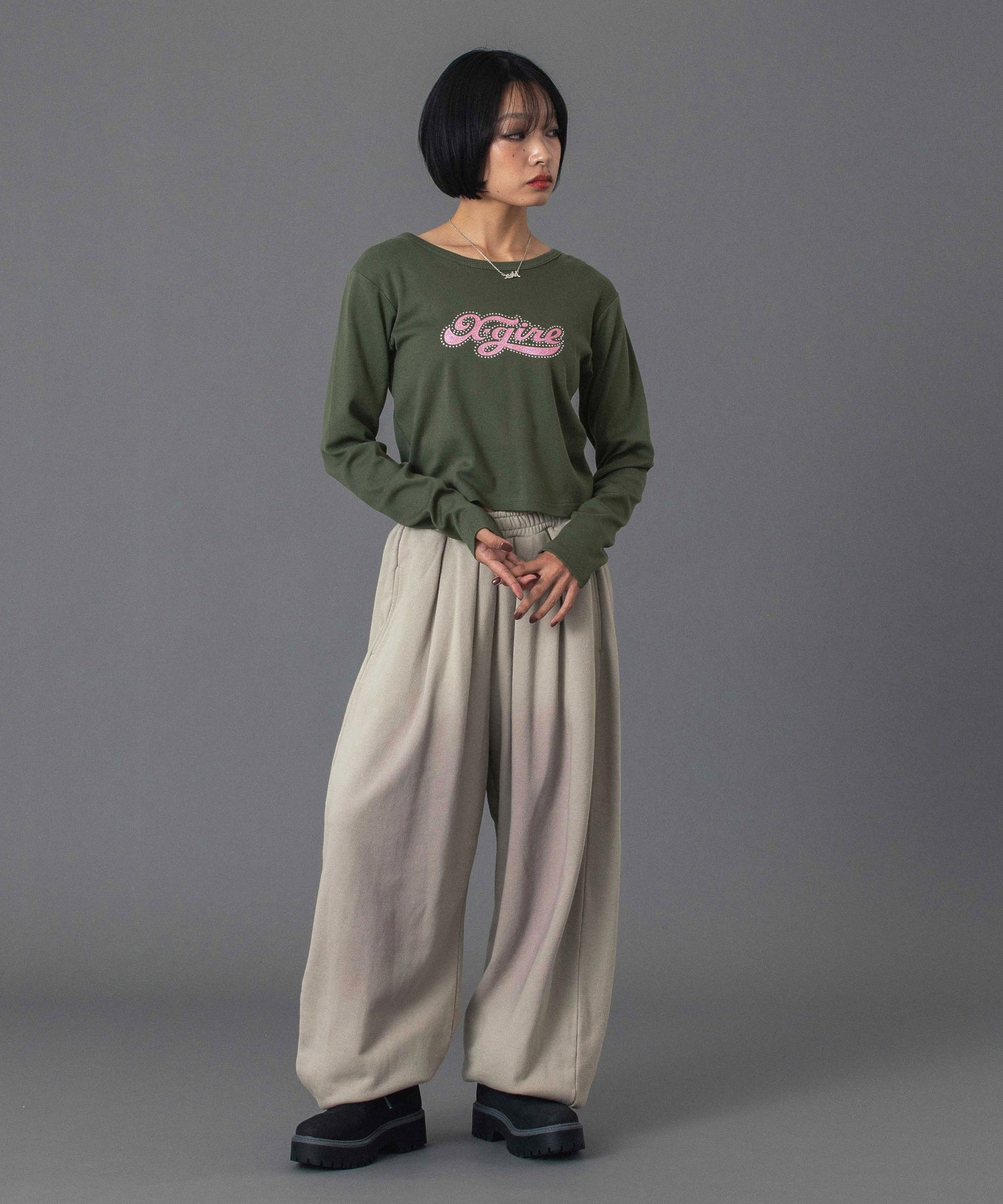 RHINESTONE AND GLITTER LOGO L/S BABY TEE