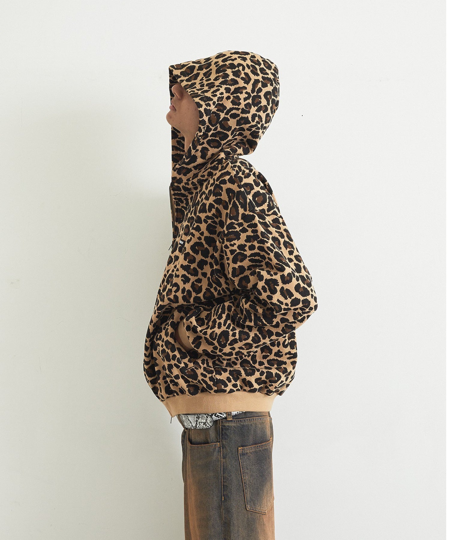 LEOPARD ZIP HOODED SWEATSHIRT