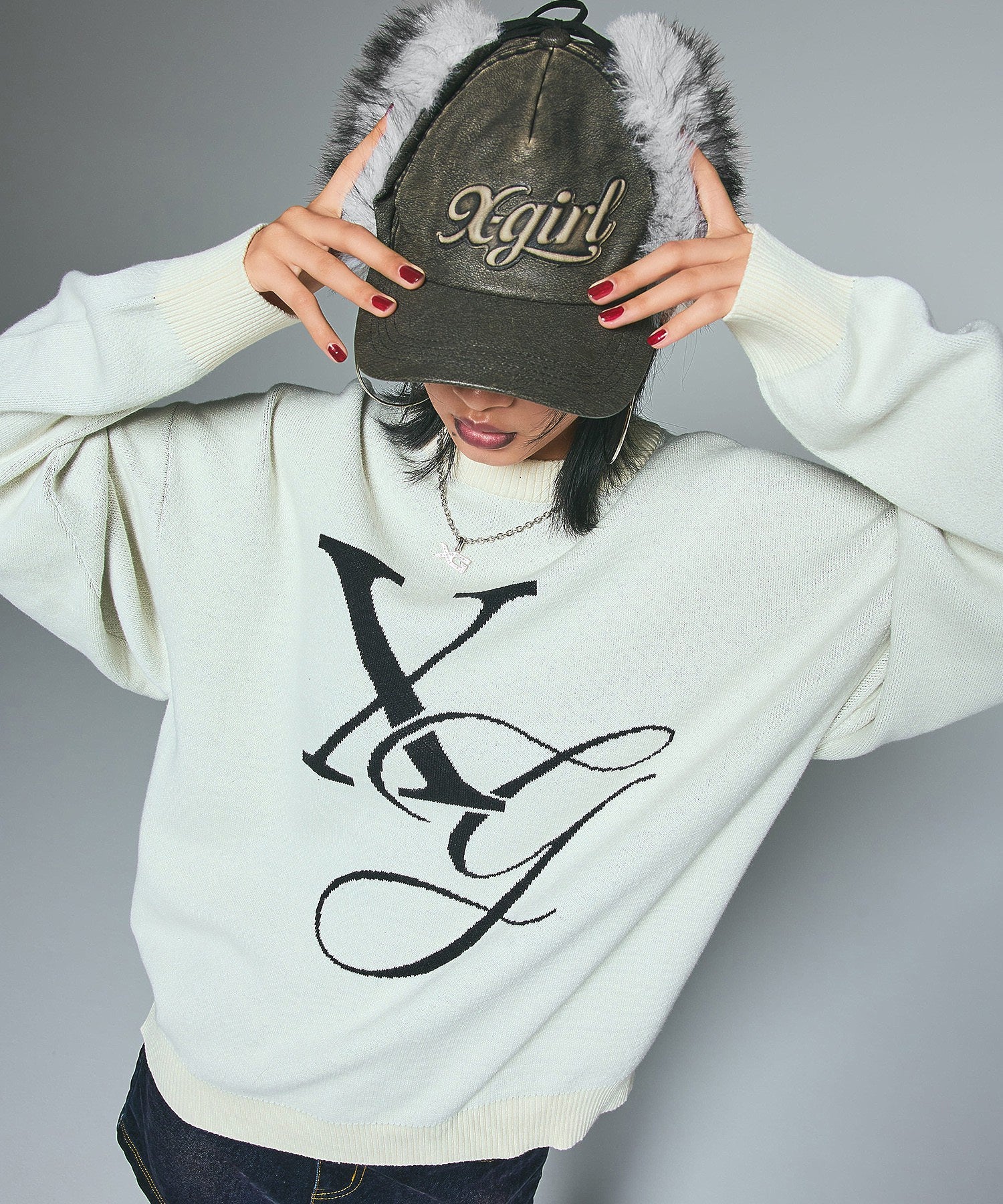 EMBOSSED LOGO PATCH EARFLAP CAP