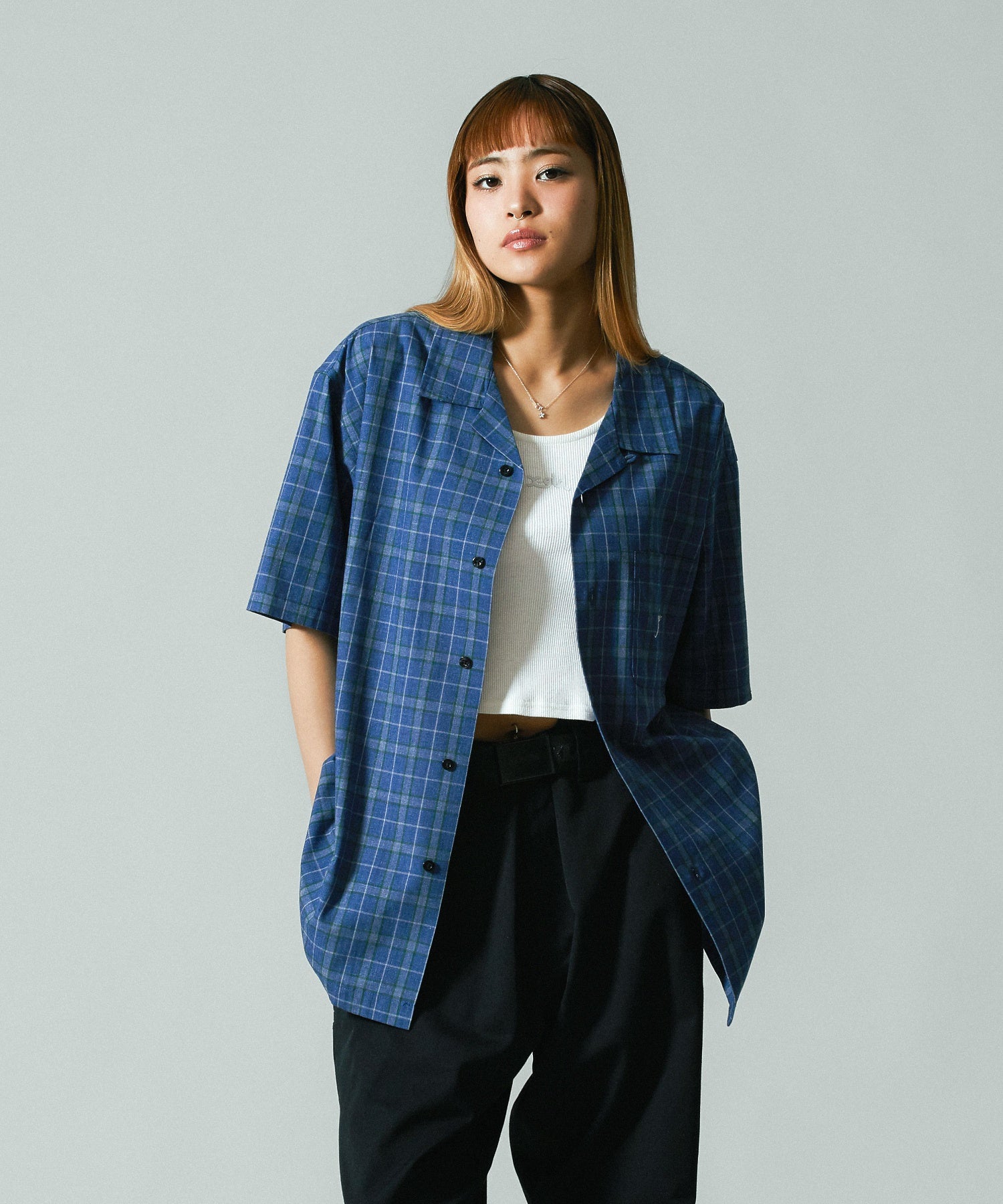 MODEL 身長165cm / 着用サイズ：Lサイズ