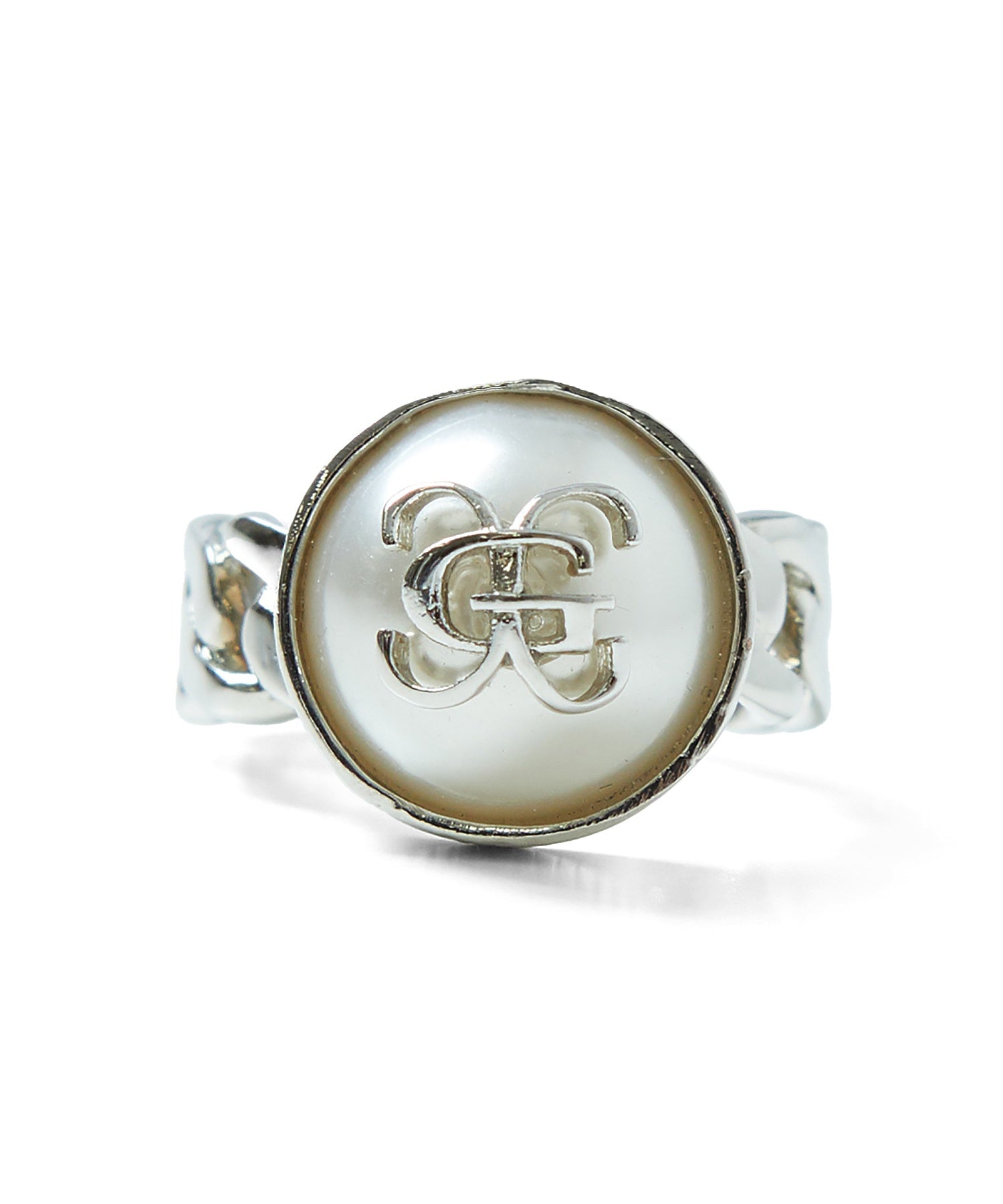 FAUX PEARL EMBLEM LOGO RING