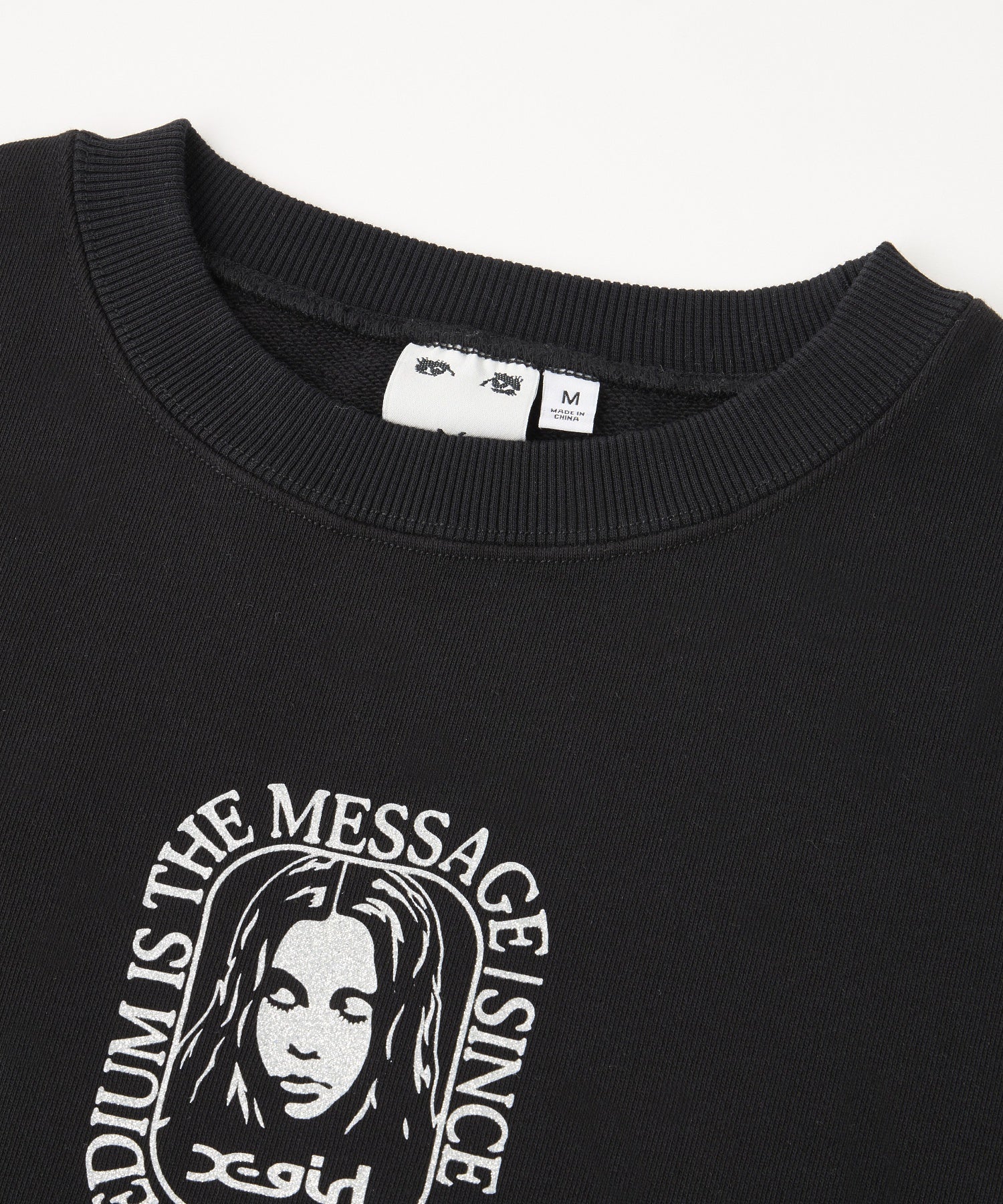 FACE ROUNDED SQUARE SWEAT TOP