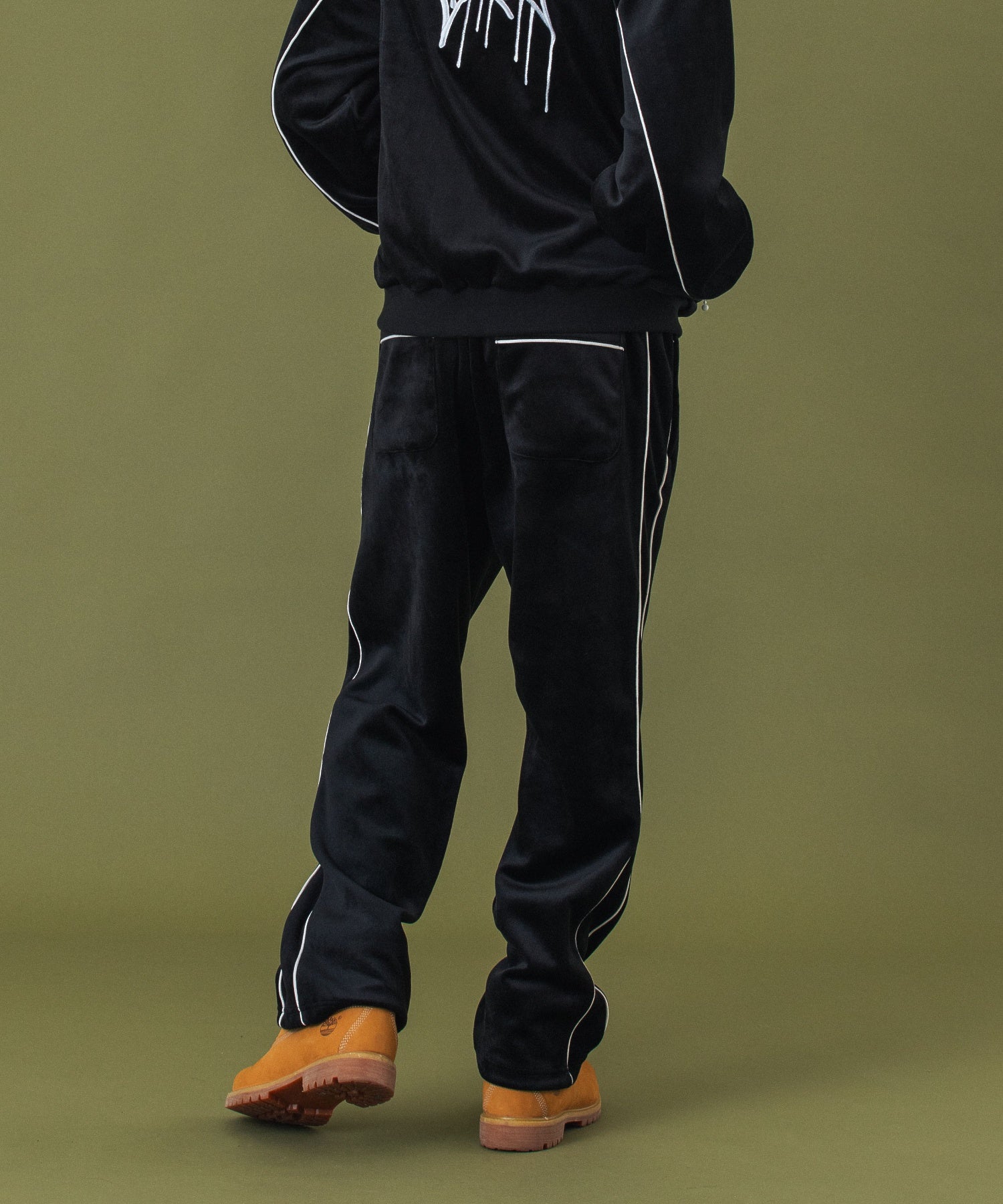 TAGGING VELOUR PANTS