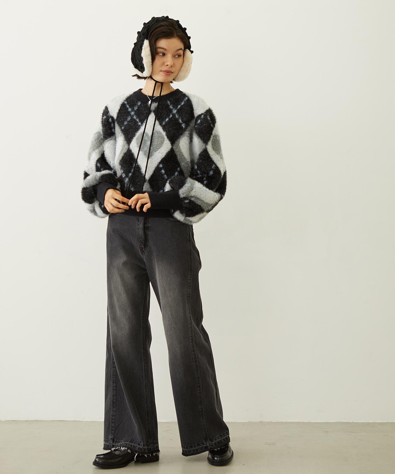 HEART ARGYLE KNIT TOP