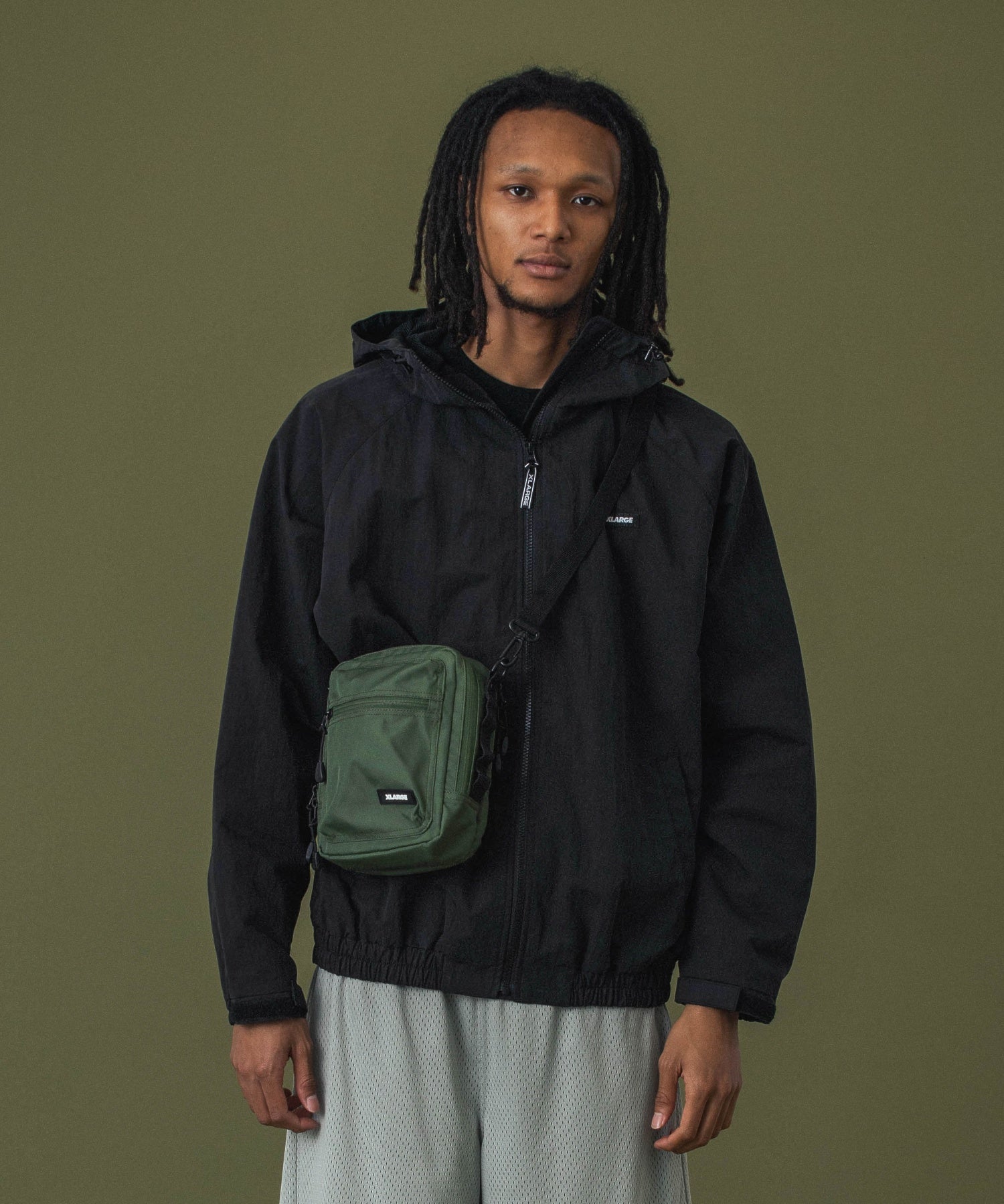 SQUARE SHOULDER BAG