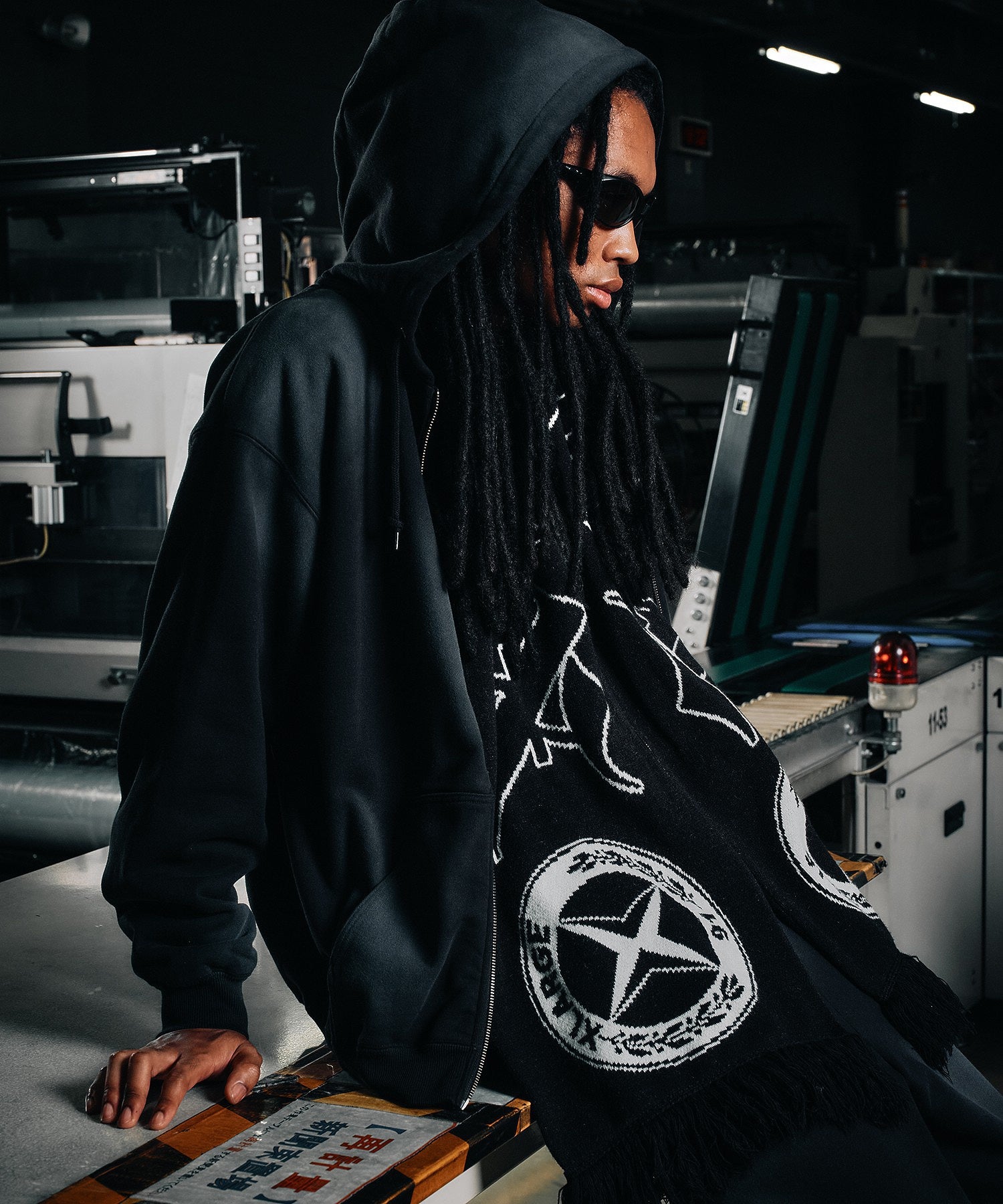 SPRAY DYED ZIP UP HOODED SWEATSHIRT