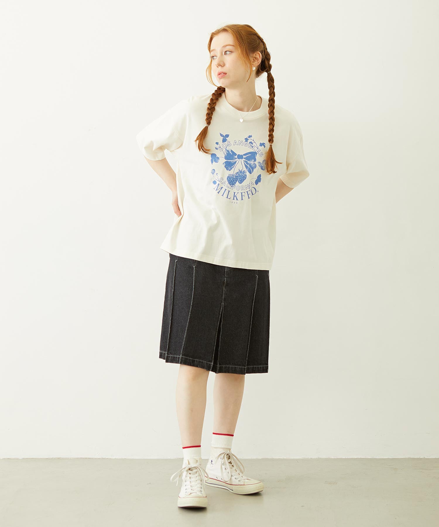 WATERCOLOR STRAWBERRY WIDE S/S TEE