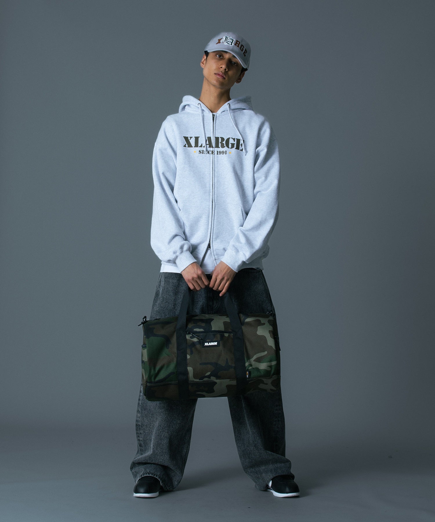 DUFFLE BAG