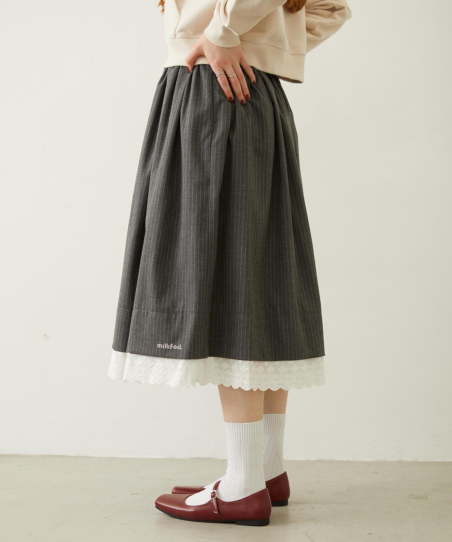 LACE HEM STRIPED SKIRT