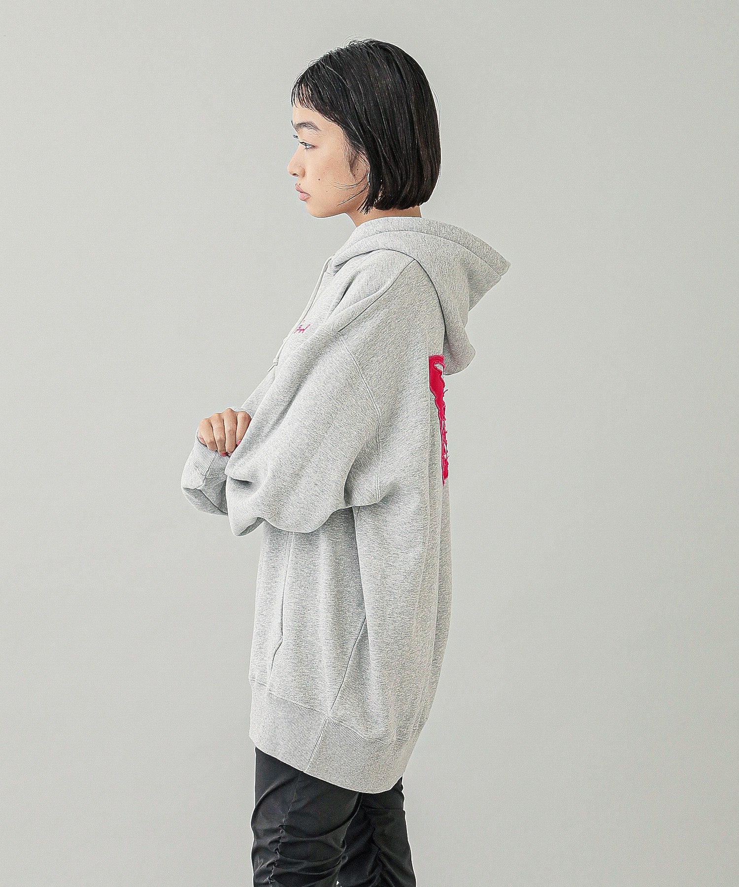 BUTTERFLY PATCH OVERSIZED SWEAT HOODIE