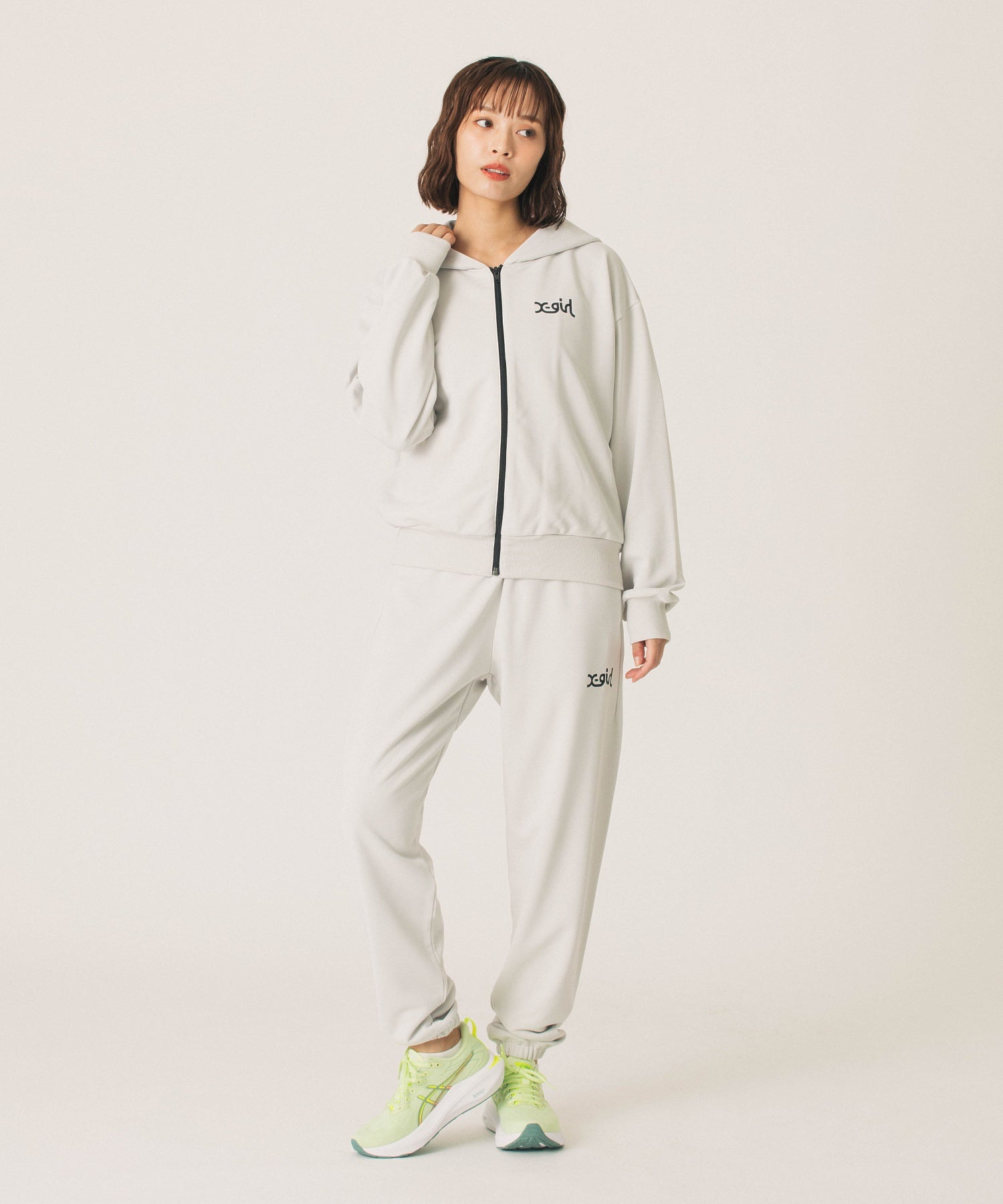 ZIP UP HOODIE