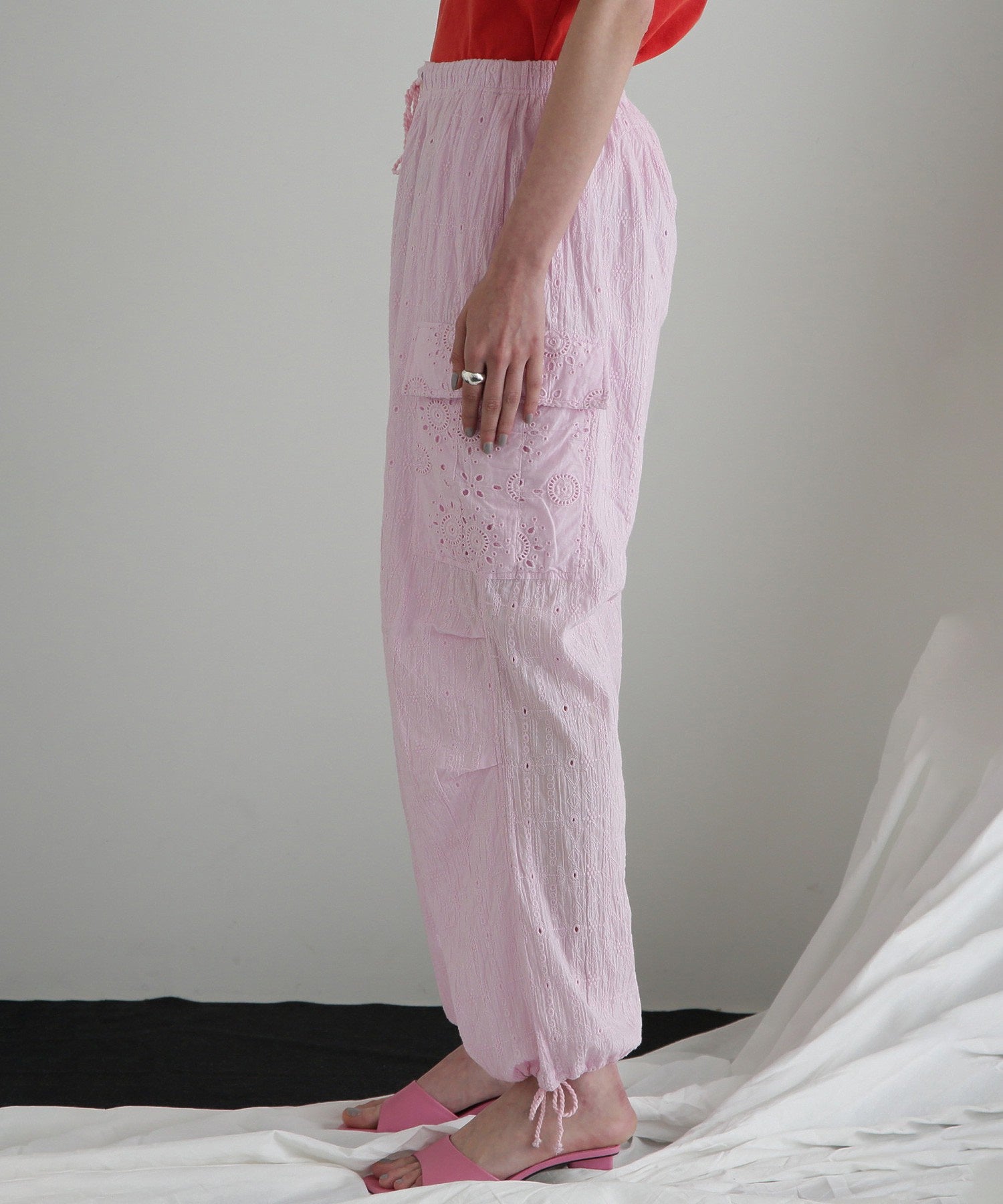 レースカーゴパンツ