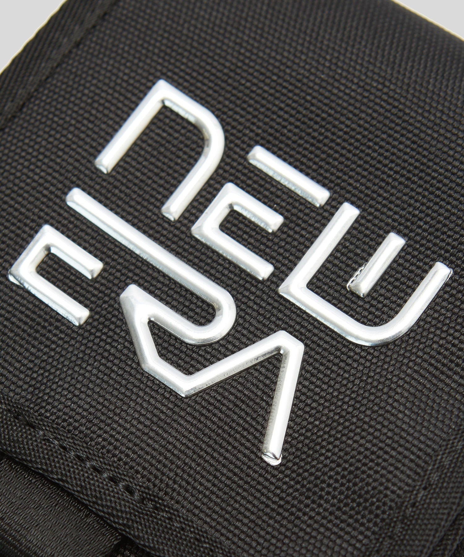 NEW ERA/ニューエラ/NECK POUCH SORAYAMA BLK 14881909