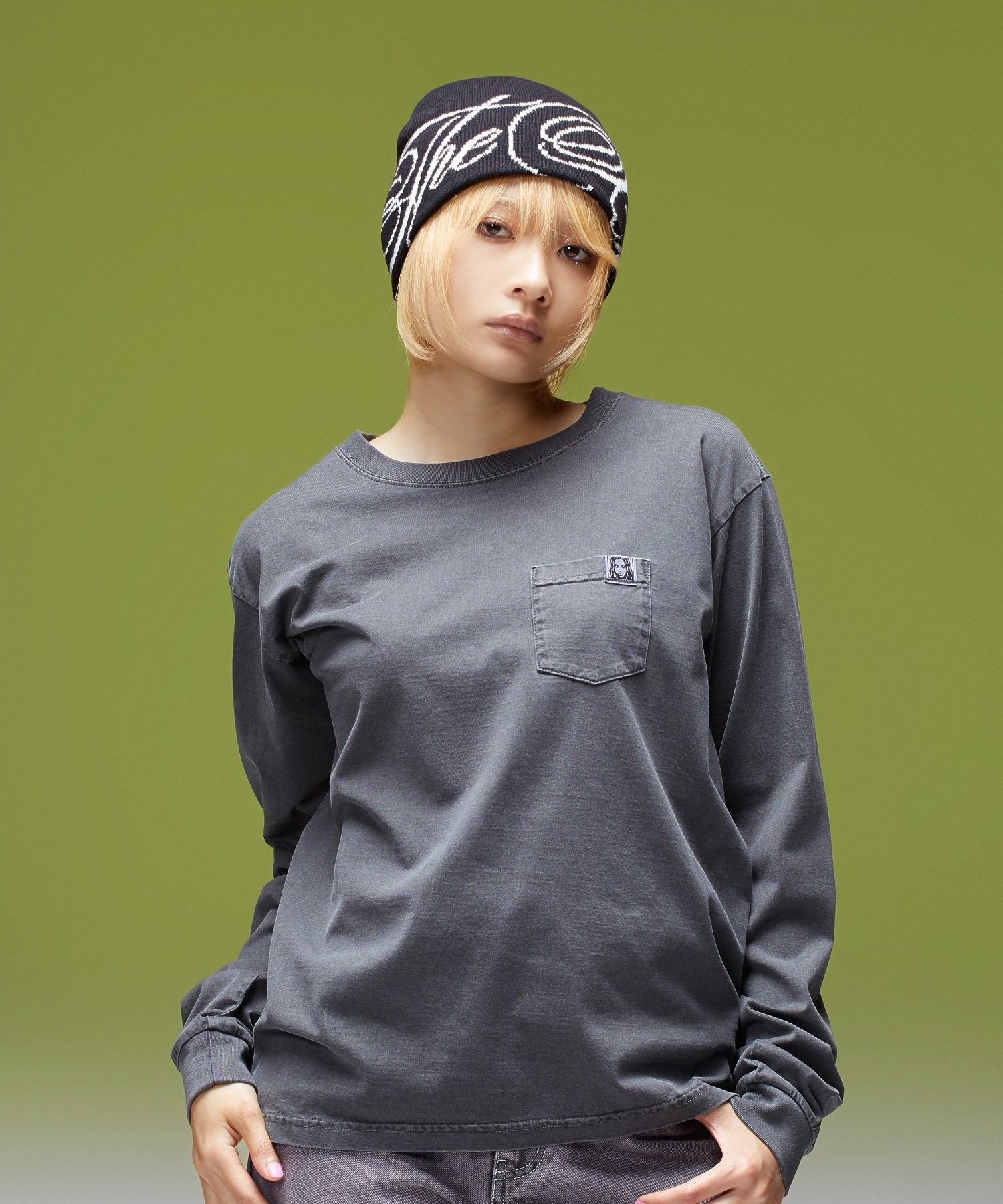 THE X-GIRL SCRIPT LOGO JACQUARD BEANIE