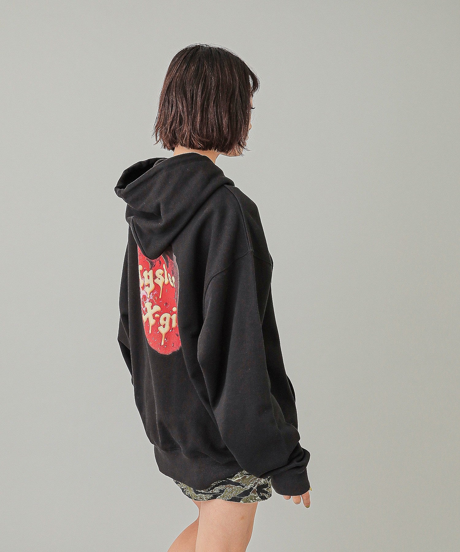 X-girl x HYSTERIC GLAMOUR SCULL AND BERRY HOODIE