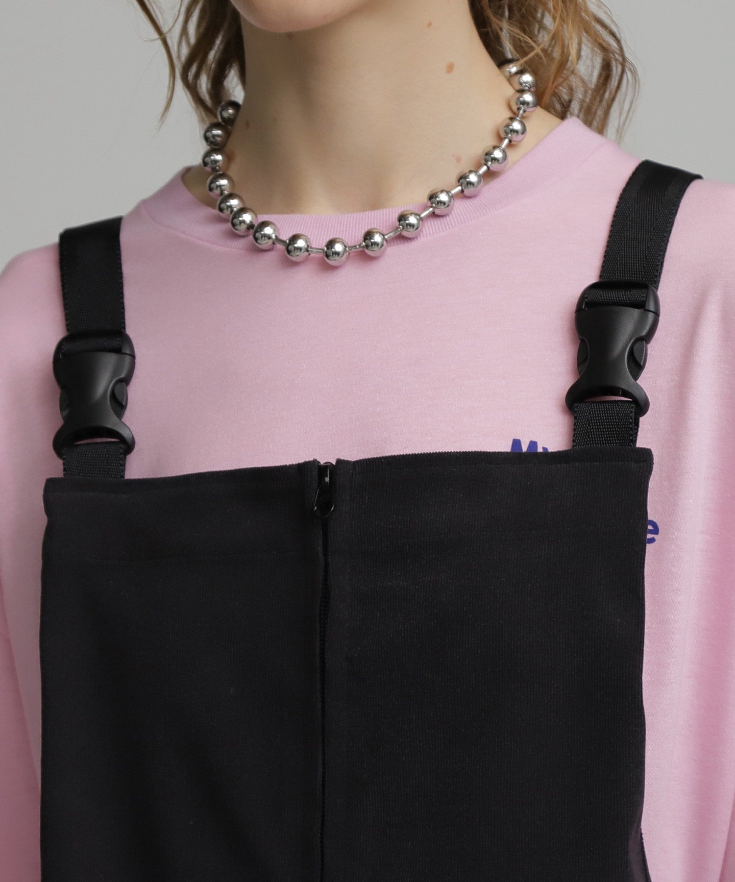 GENE HEAVENS×THOUSAND MILE<br><br>サウザンドマイル コラボレーション フロントジップ サロペット