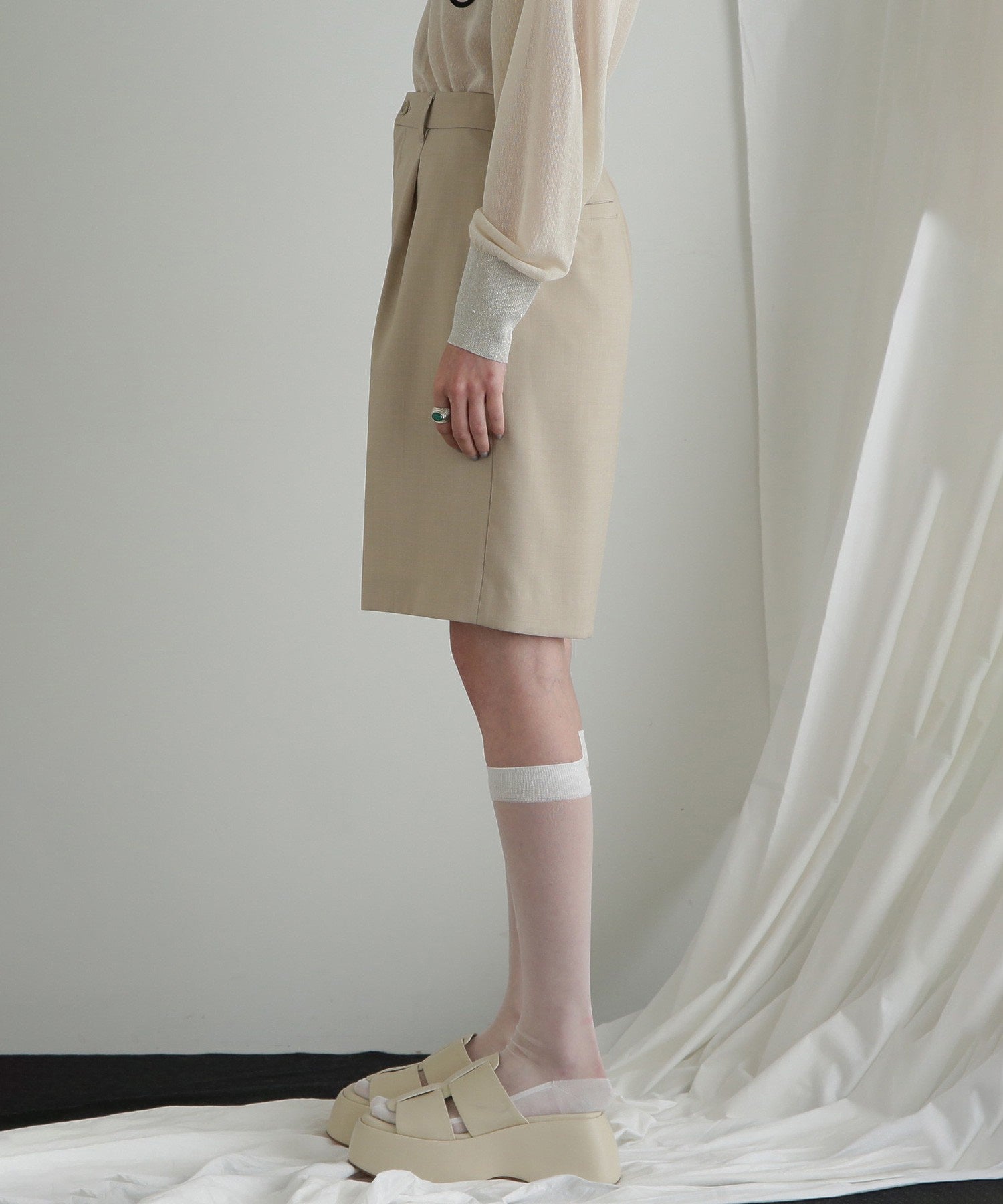 ショートパンツ