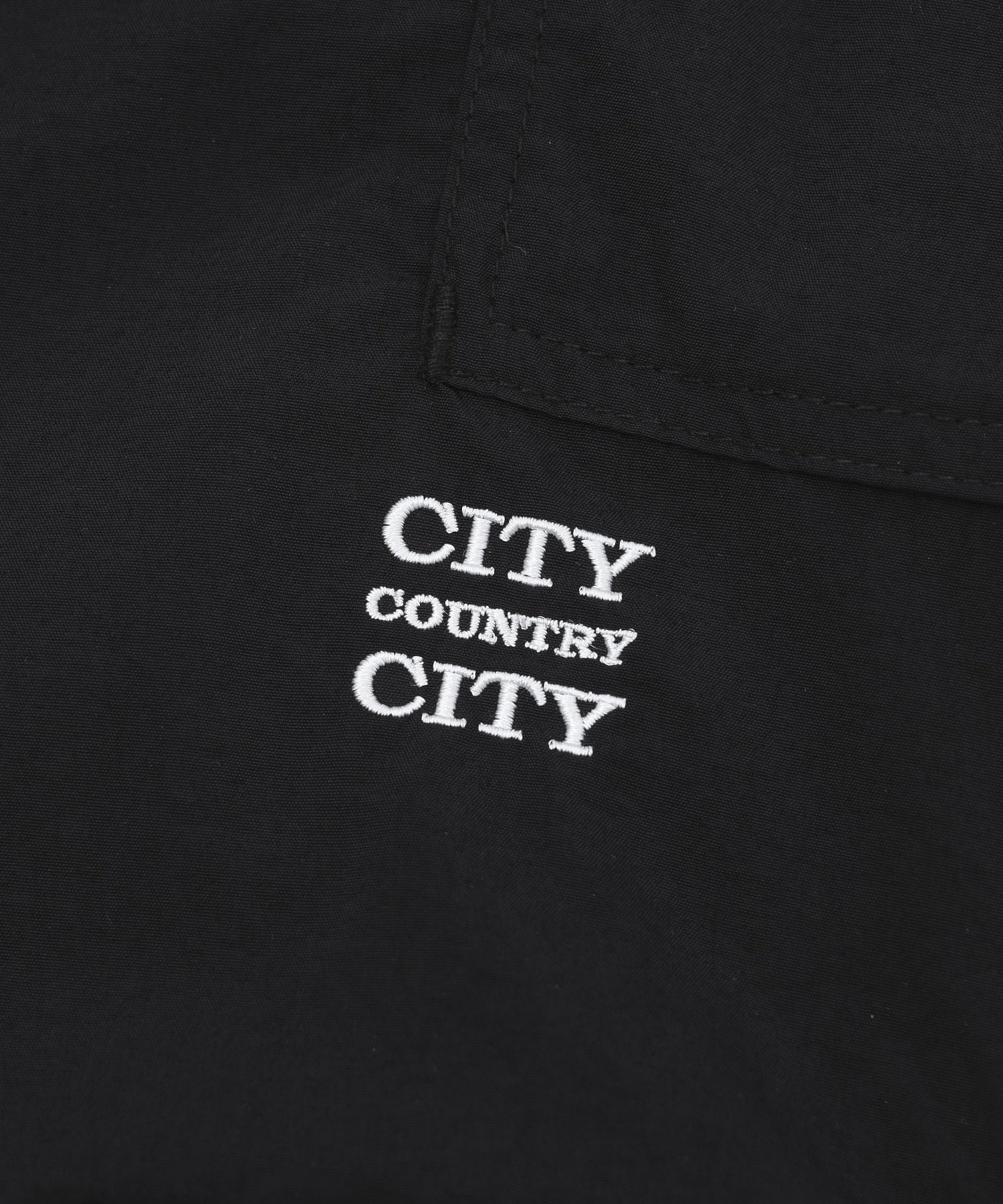 CCC/シティーカントリーシティー/TASLAN NYLON OVER SIZE PANTS 261P003