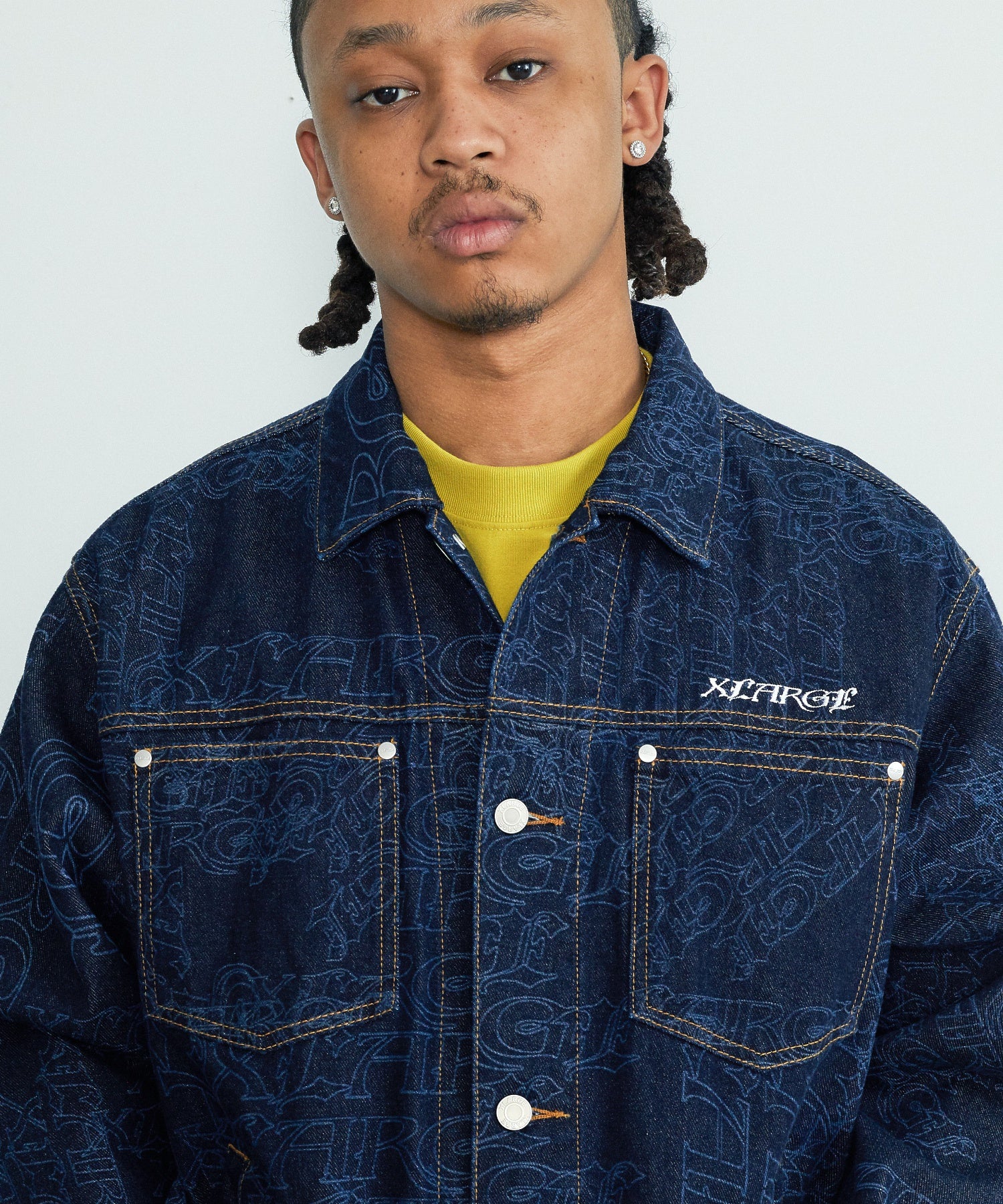 EMB DENIM JACKET