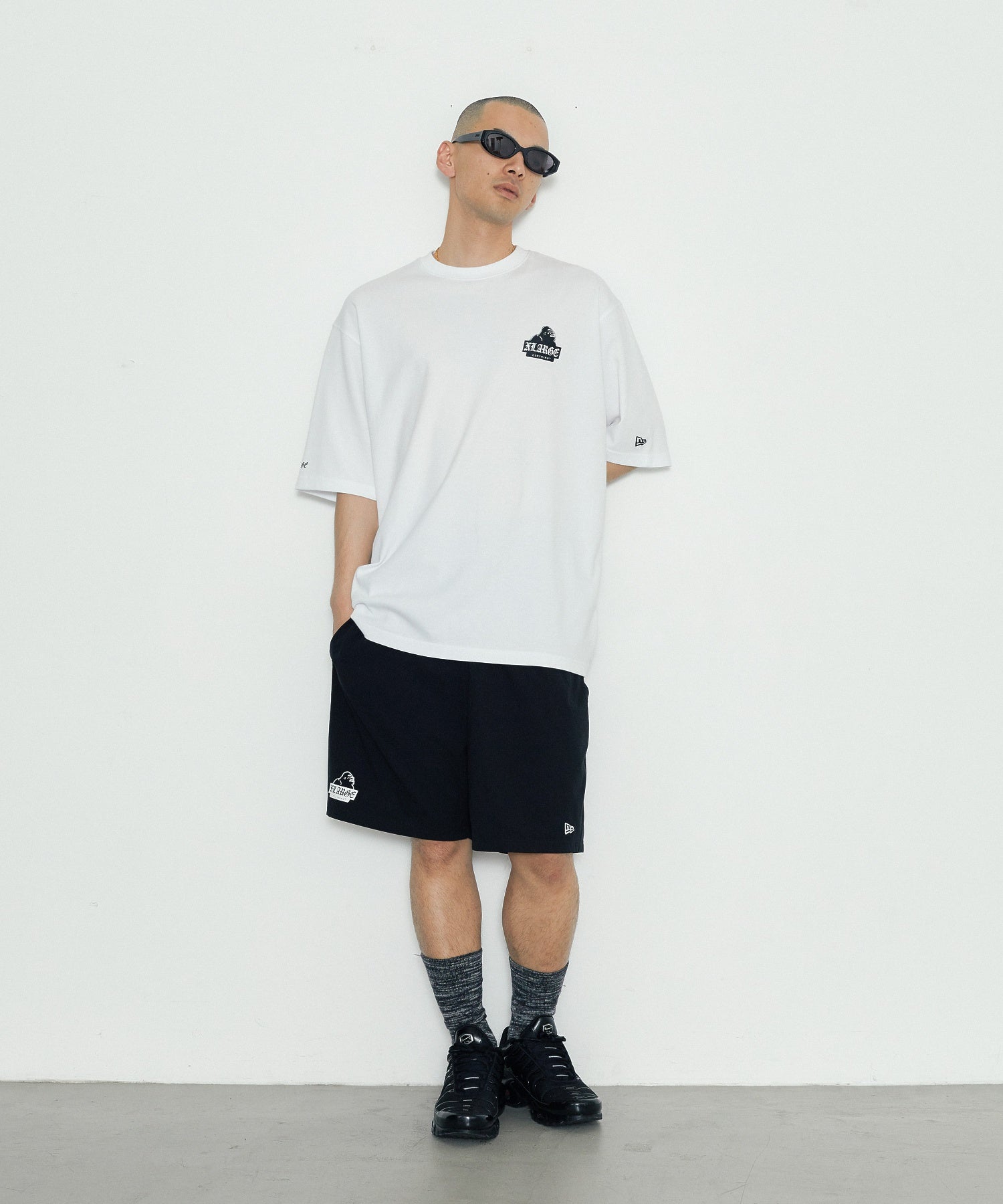 XLARGE×NEW ERA PERFORMANCE S/S TEE