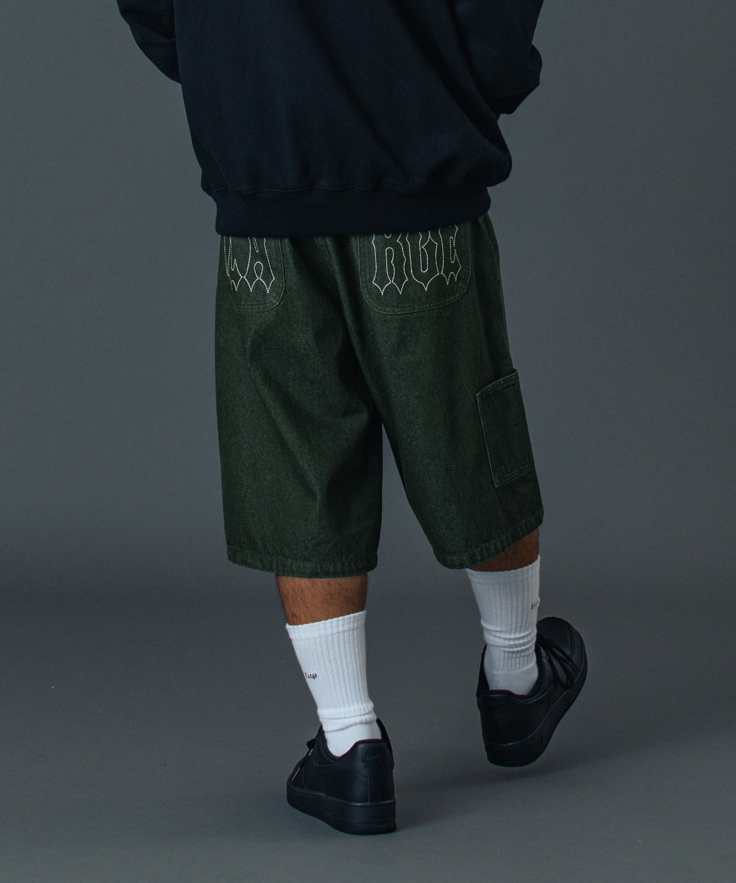 STITCHED LOGO DENIM SHORTS