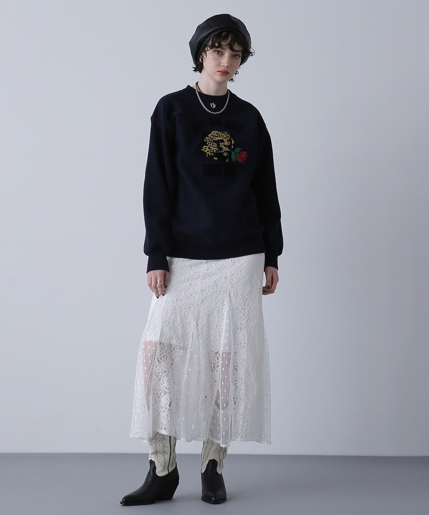 レーススカート