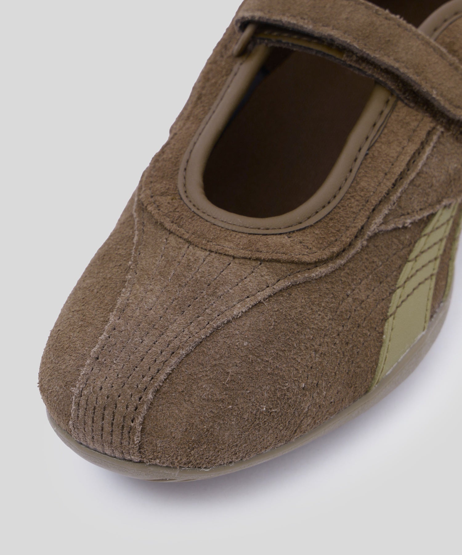 REEBOK/リーボック/ULTRA LO MARY JANE  167770