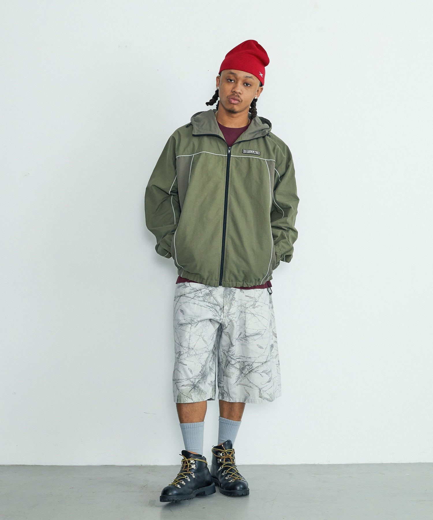 CURVED NYLON JACKET