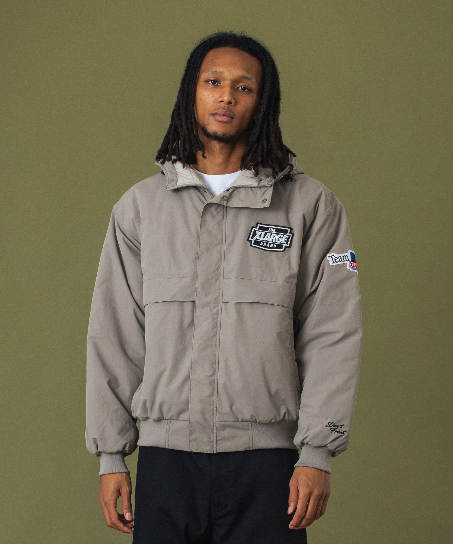 MODEL 身長185cm / 着用サイズ：Lサイズ