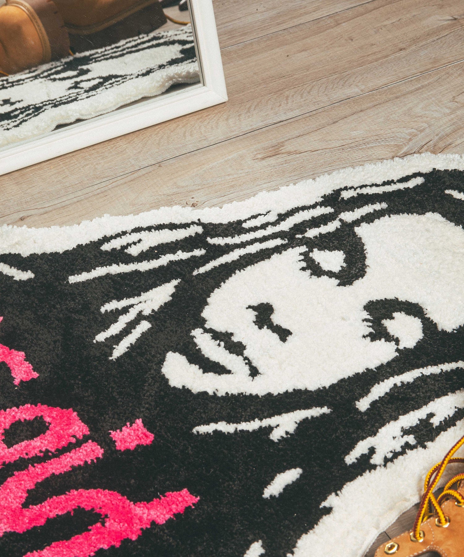 【BLACK & GOLD会員限定】FACE RUG