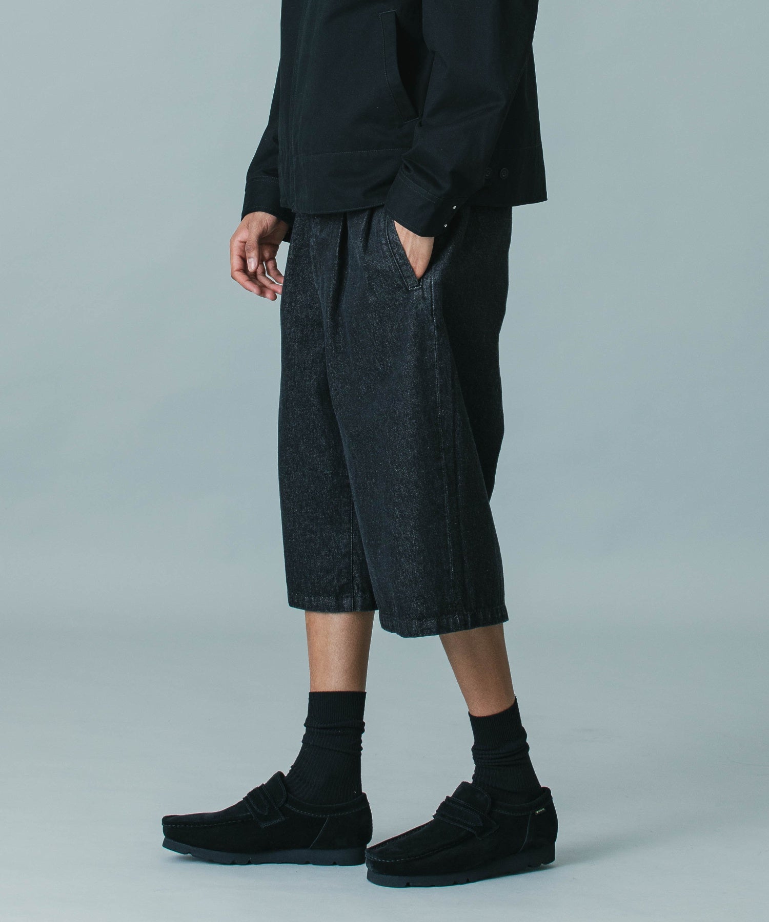 SHORT BAGGY PANTS