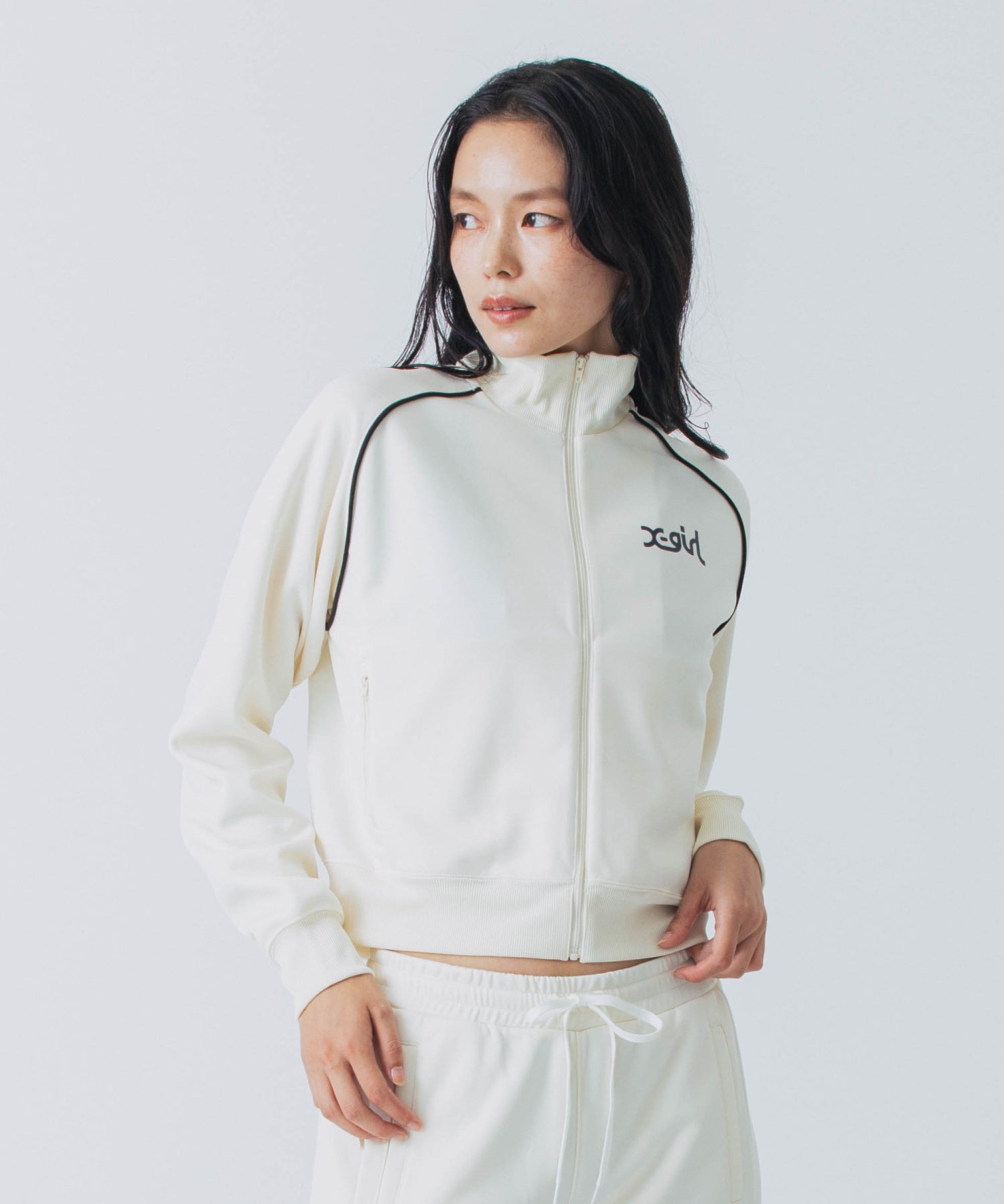 SHORT TRACK JACKET