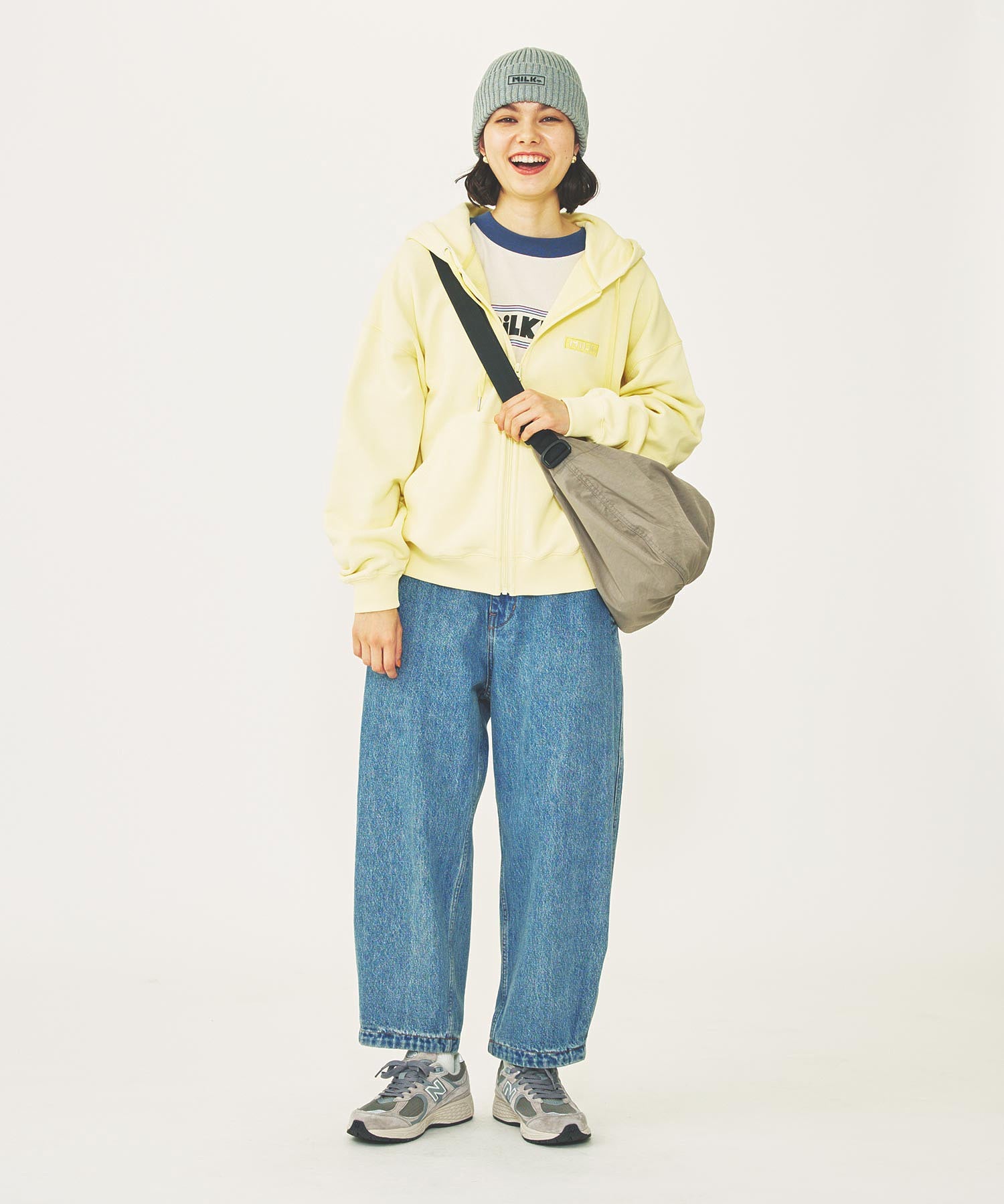 WIDE LEG BAGGY DENIM PANTS