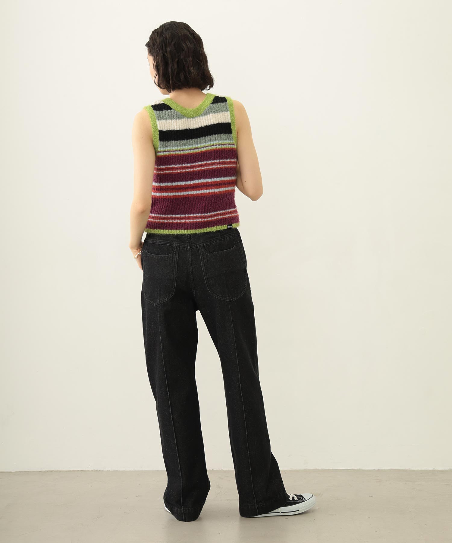 TWO-TYPE STRIPED KNIT VEST