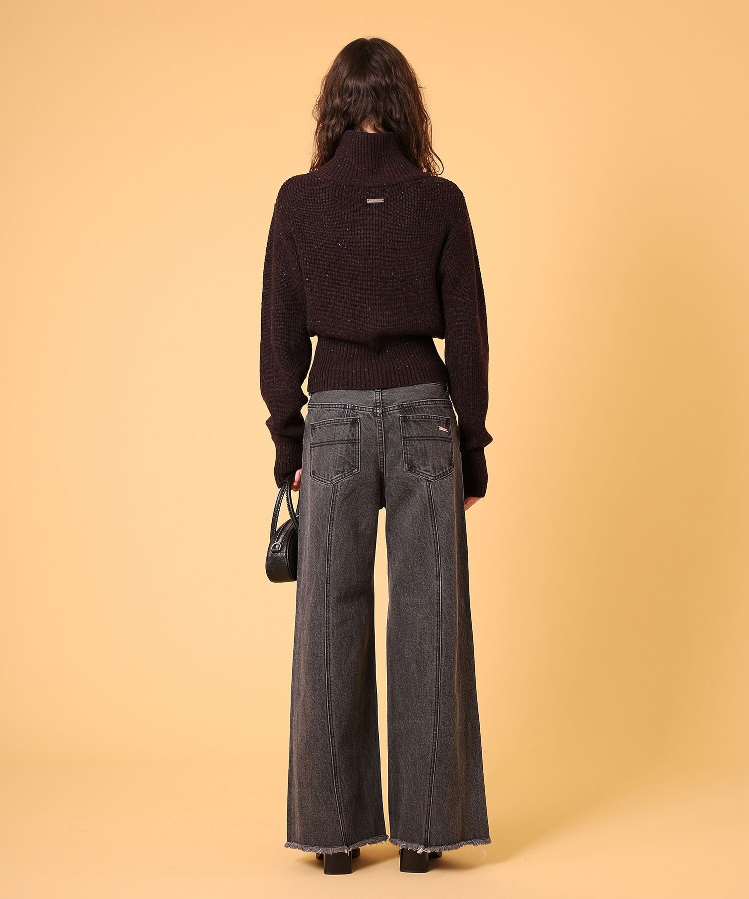 ネップジップアップセーター