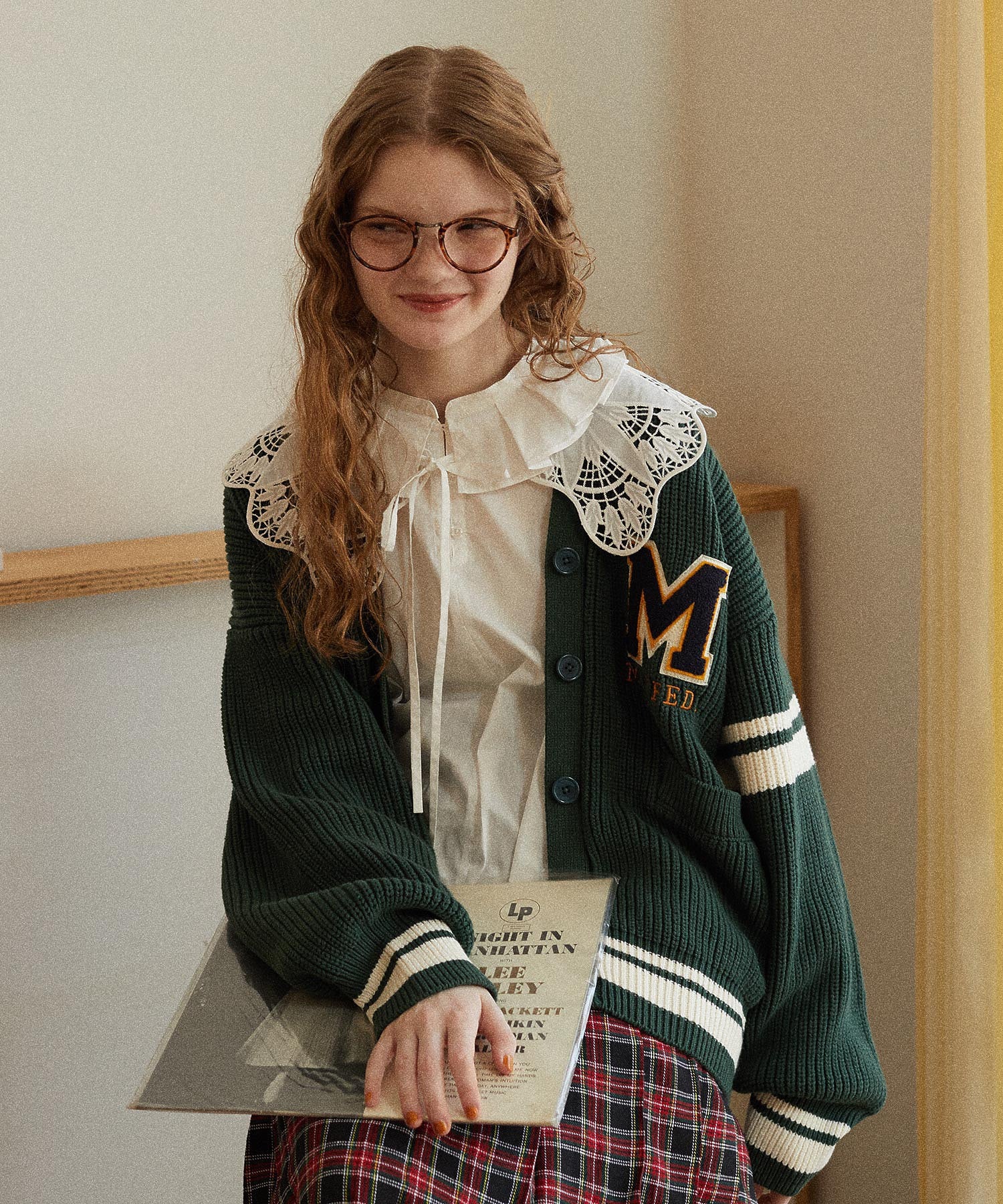 COLLEGE CARDIGAN