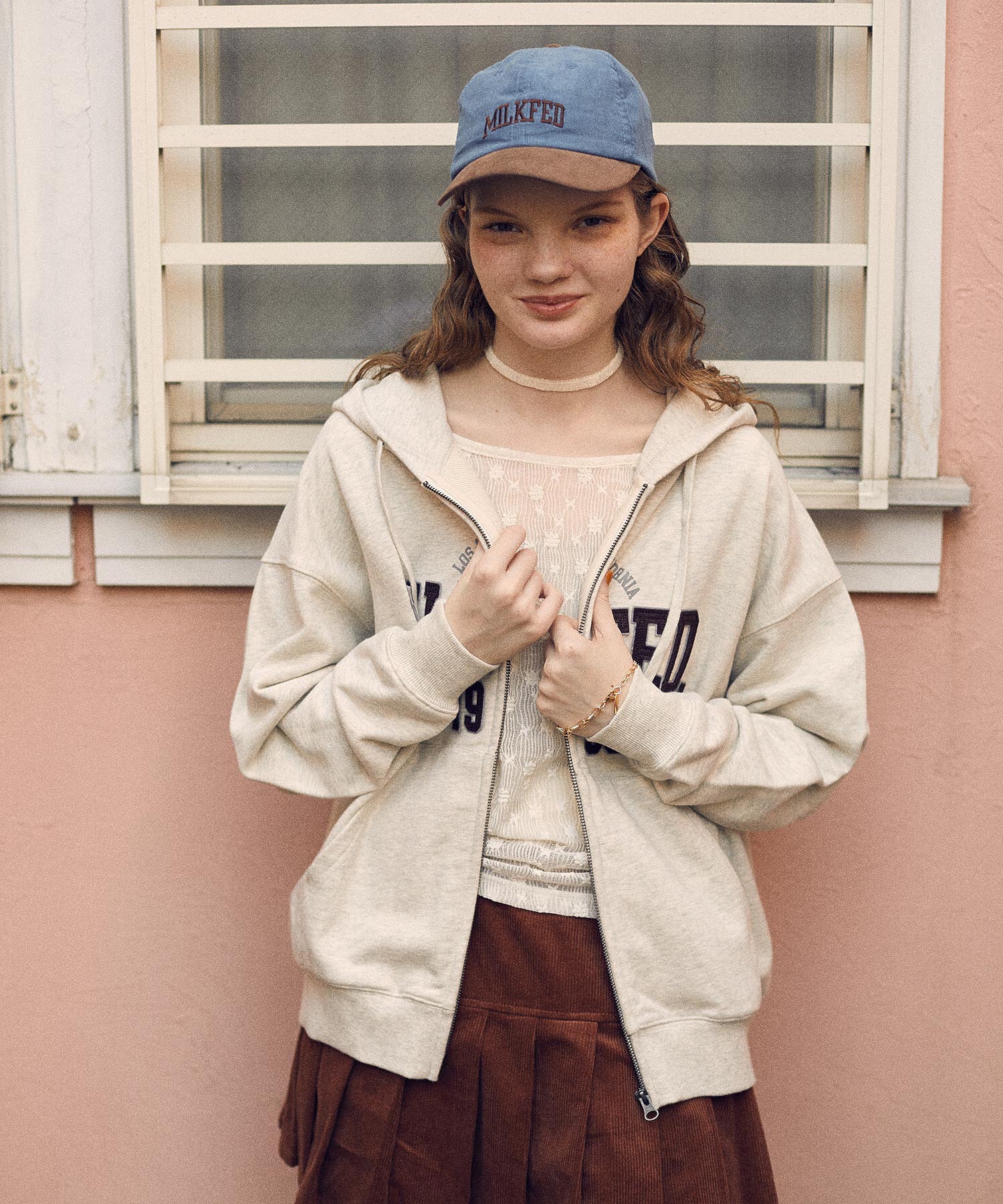 COLLEGE PATCH ZIP UP HOODIE