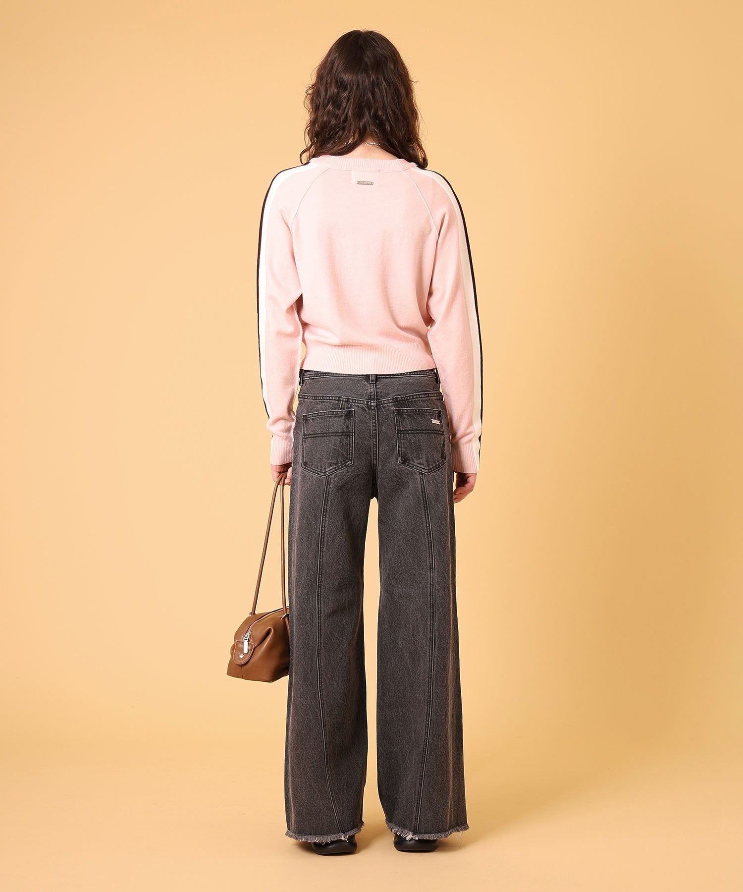 ラインニットプルオーバー