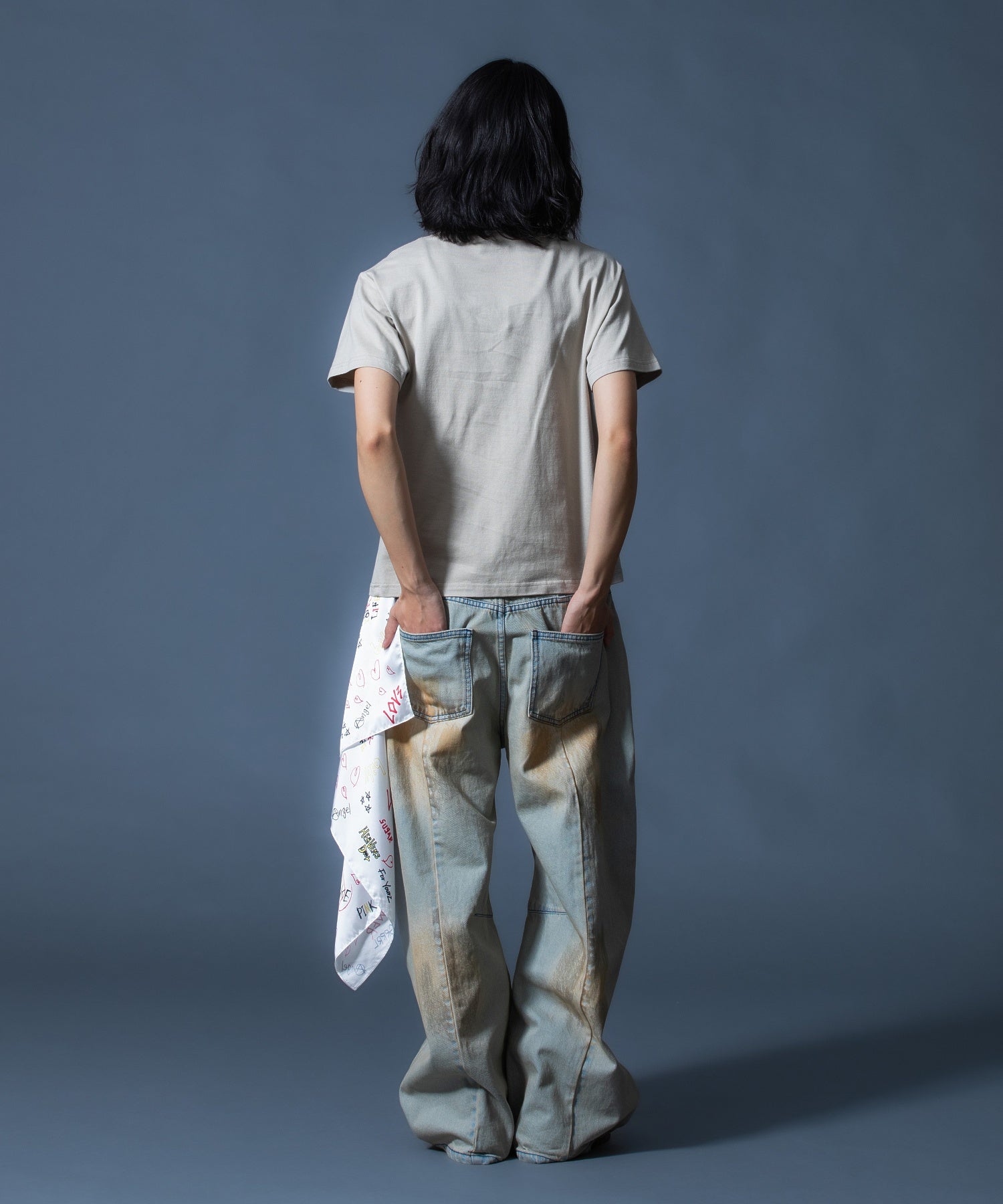 FADED FACE LABEL WIDE BAGGY DENIM PANTS