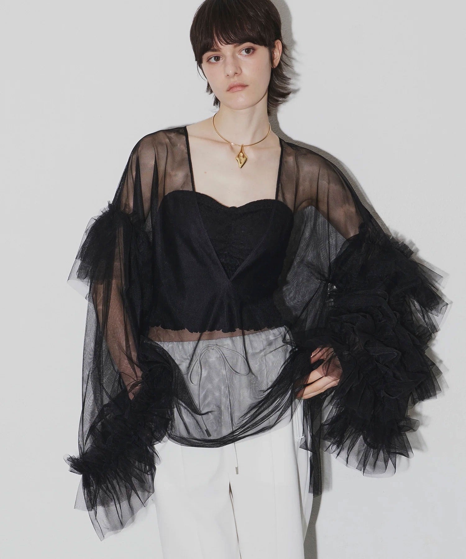 loni/LEAF PLATE CHOKER