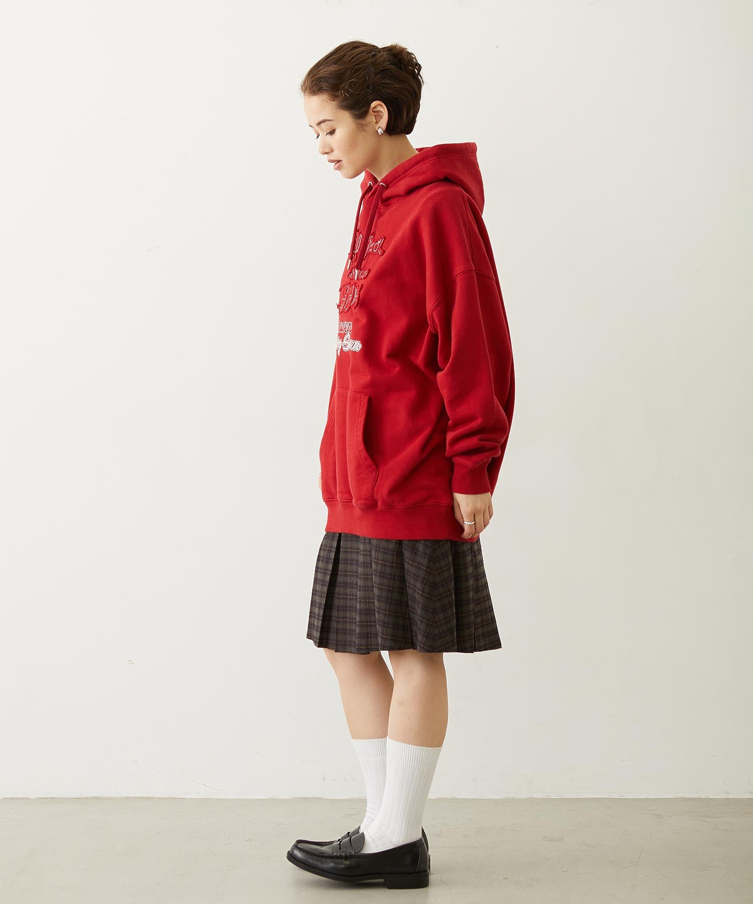 BELTED PLEATED SKIRT