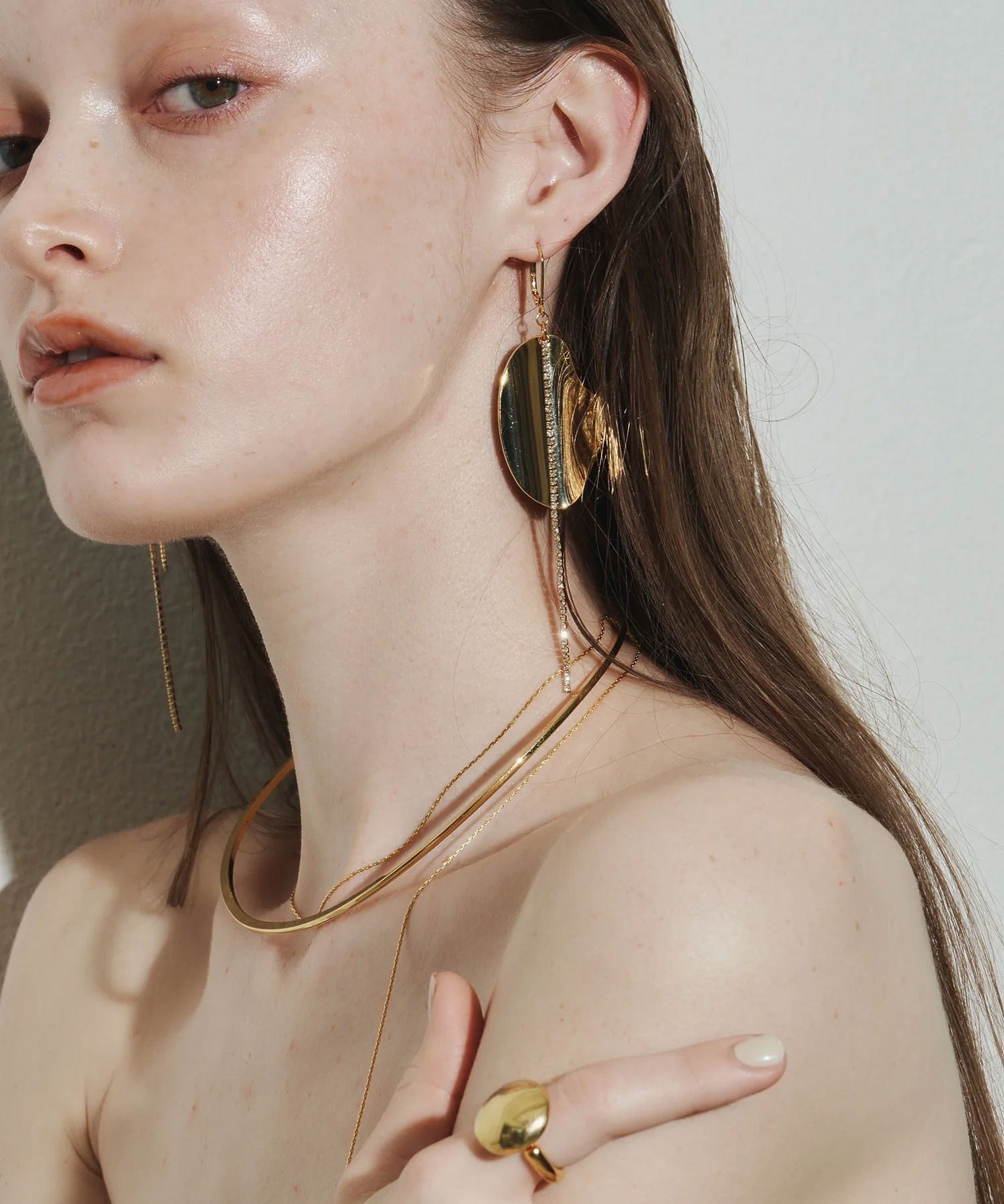 loni/LEAF BIJOU ASYMMETRY PIERCE